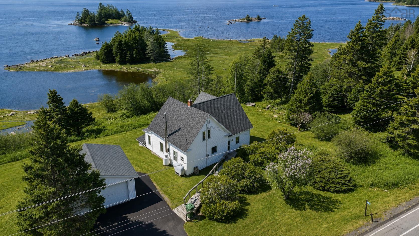 $499,900.00: 8742 Highway 7, Smiths Settlement