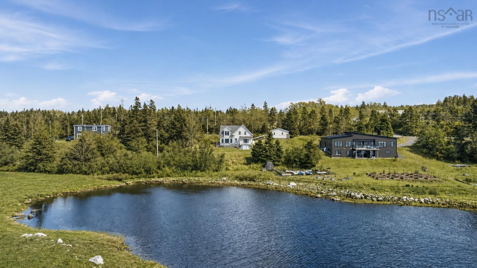 $499,900.00: 8742 Highway 7, Smiths Settlement