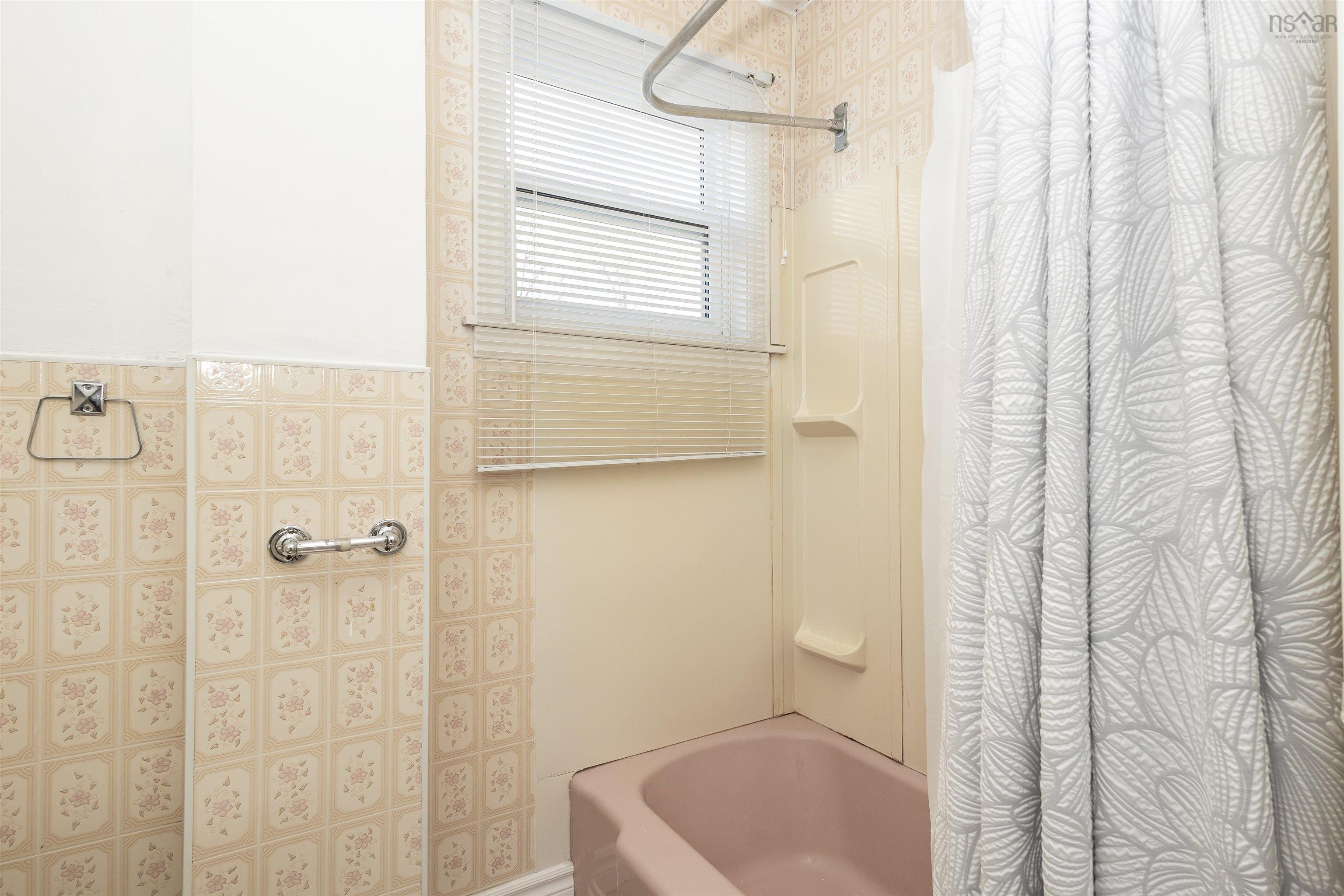 $299,900.00: 3 Davenport Road, Sydney