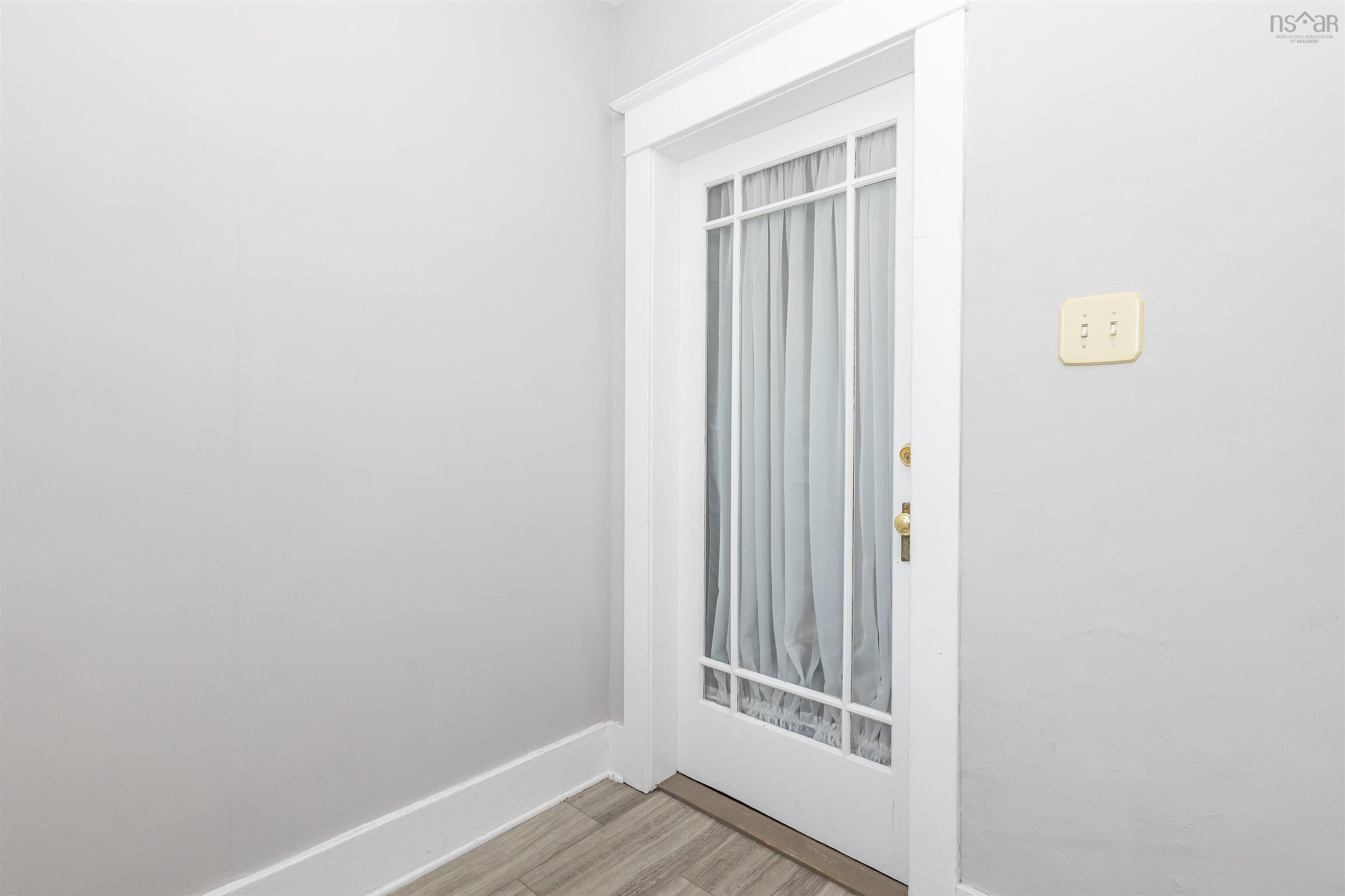 $299,900.00: 3 Davenport Road, Sydney