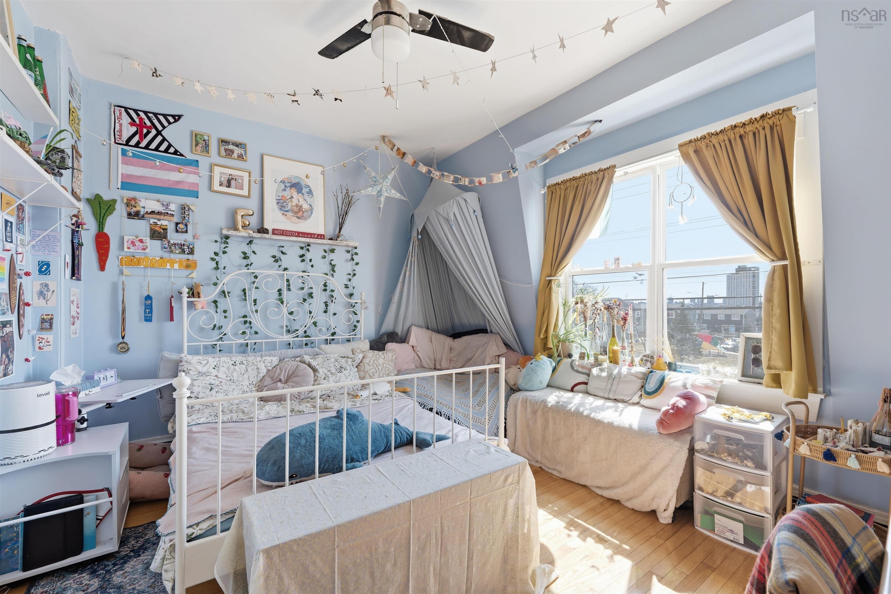 $499,900.00: 154 VICTORIA Road, Dartmouth