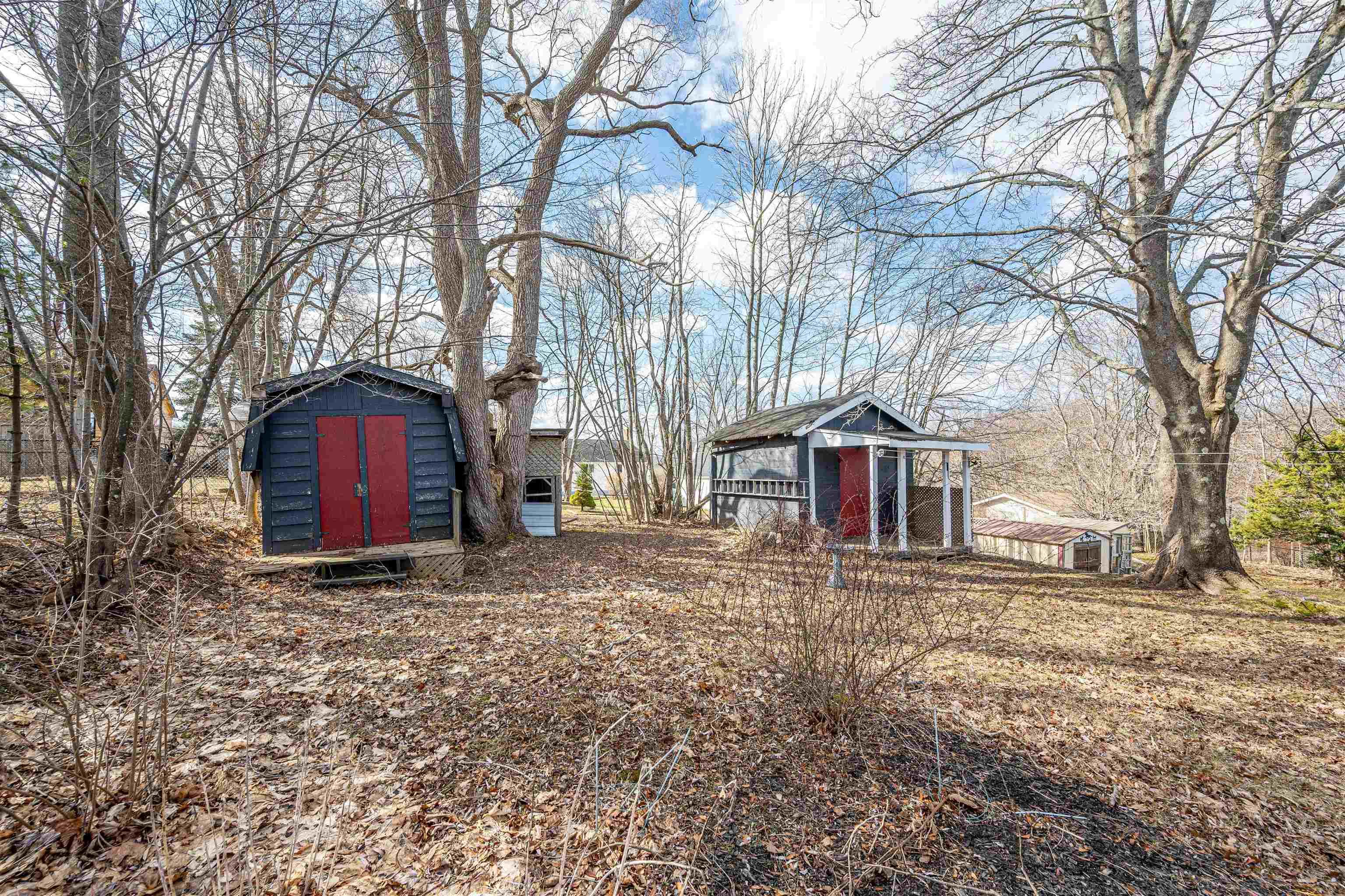 $369,900.00: 402 Highland Avenue, Windsor