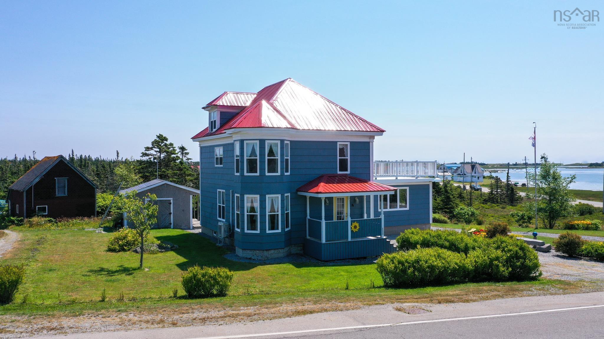 $430,000.00: 3009 Main Street, Clark's Harbour