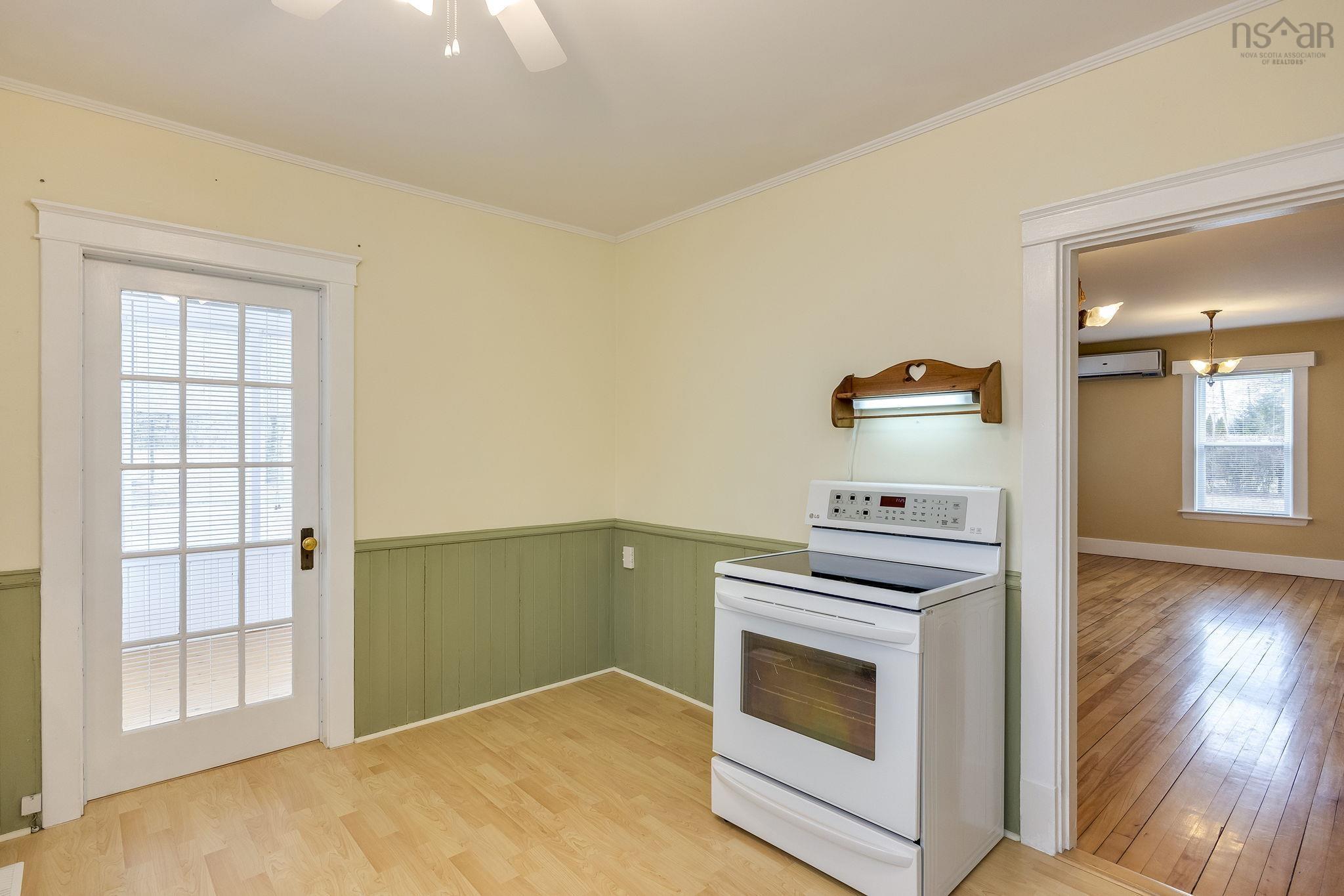 $375,000.00: 2576 1 Highway, Aylesford