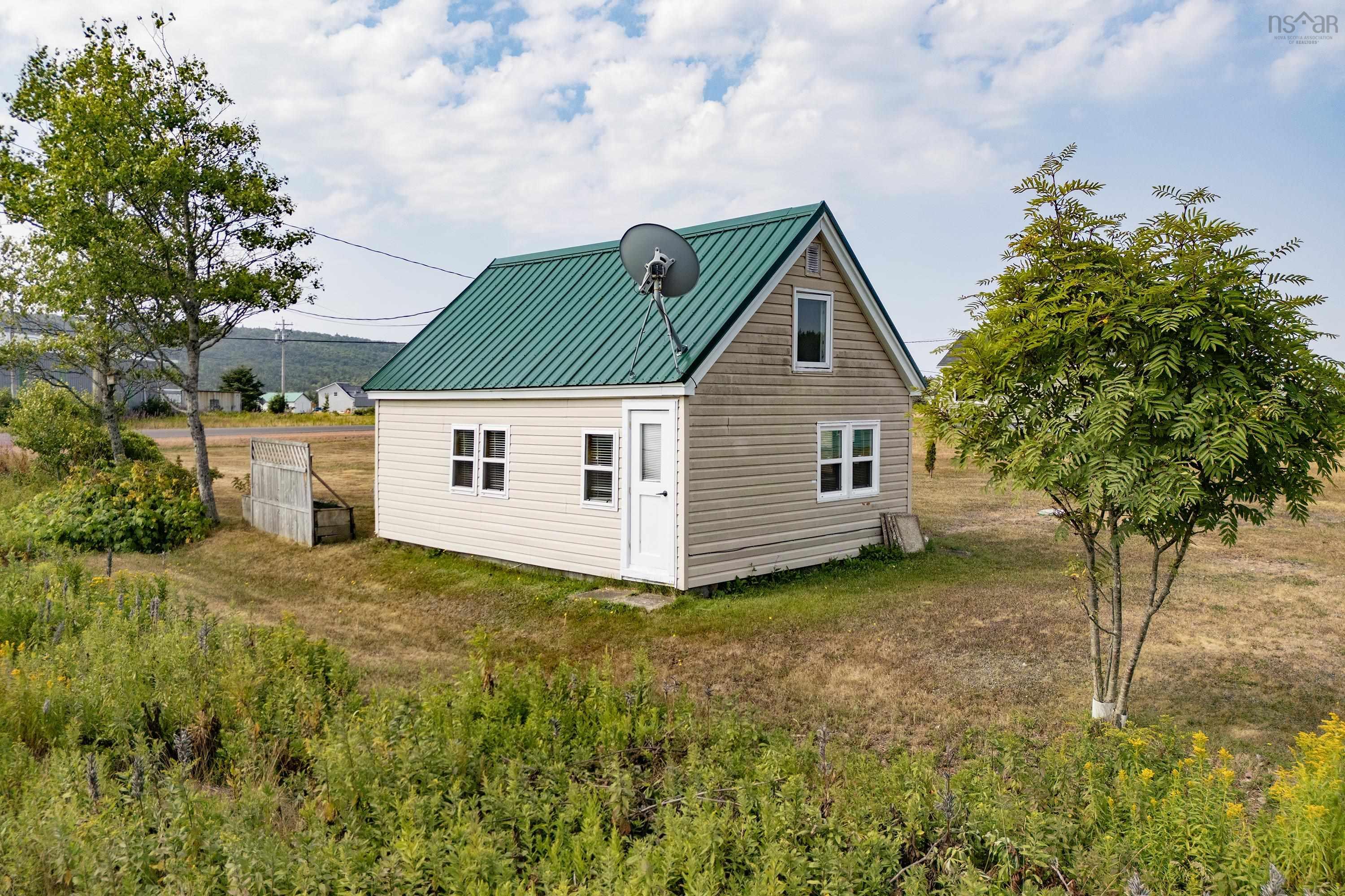 $124,900.00: 4141 Highway 209, Advocate Harbour