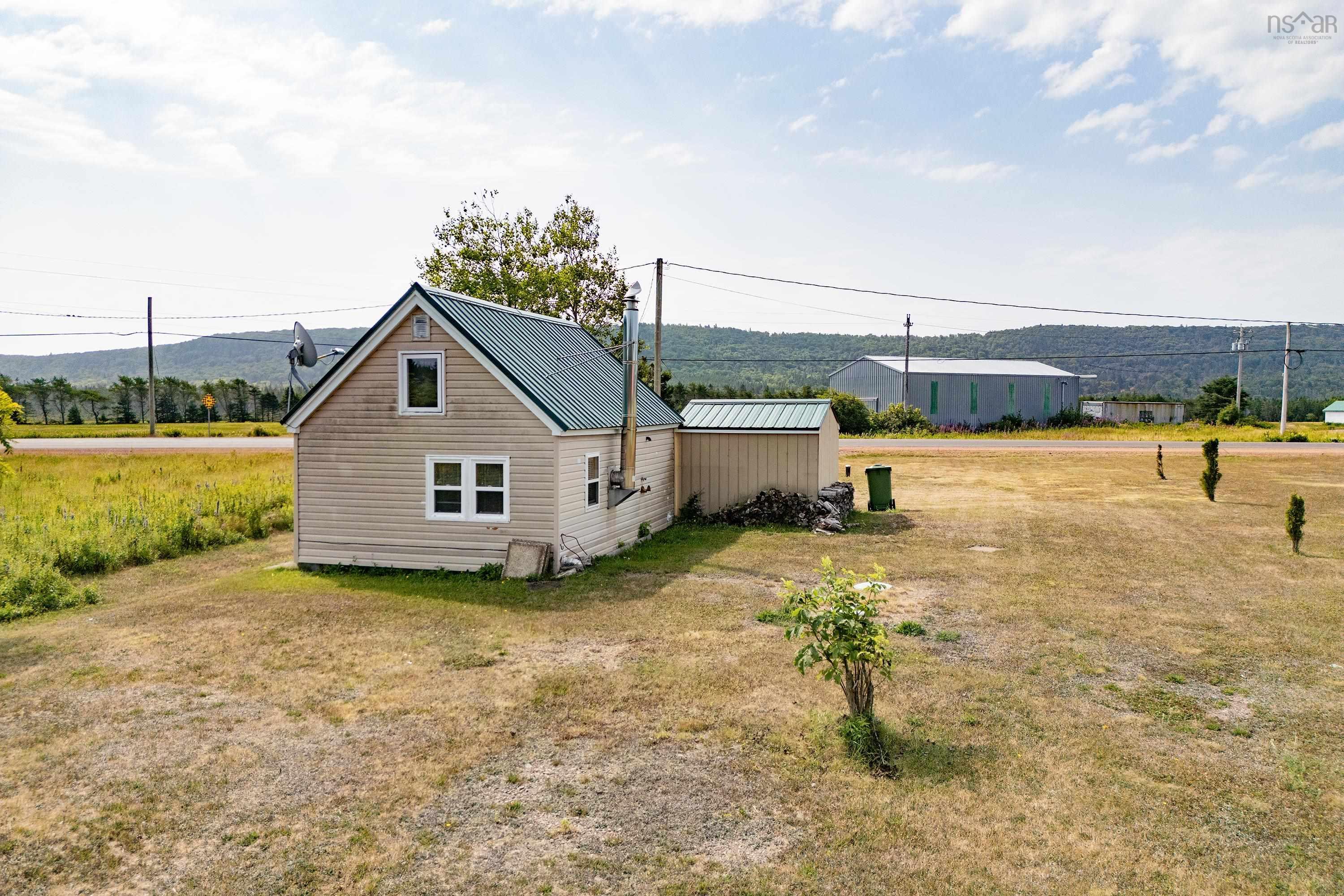 $124,900.00: 4141 Highway 209, Advocate Harbour