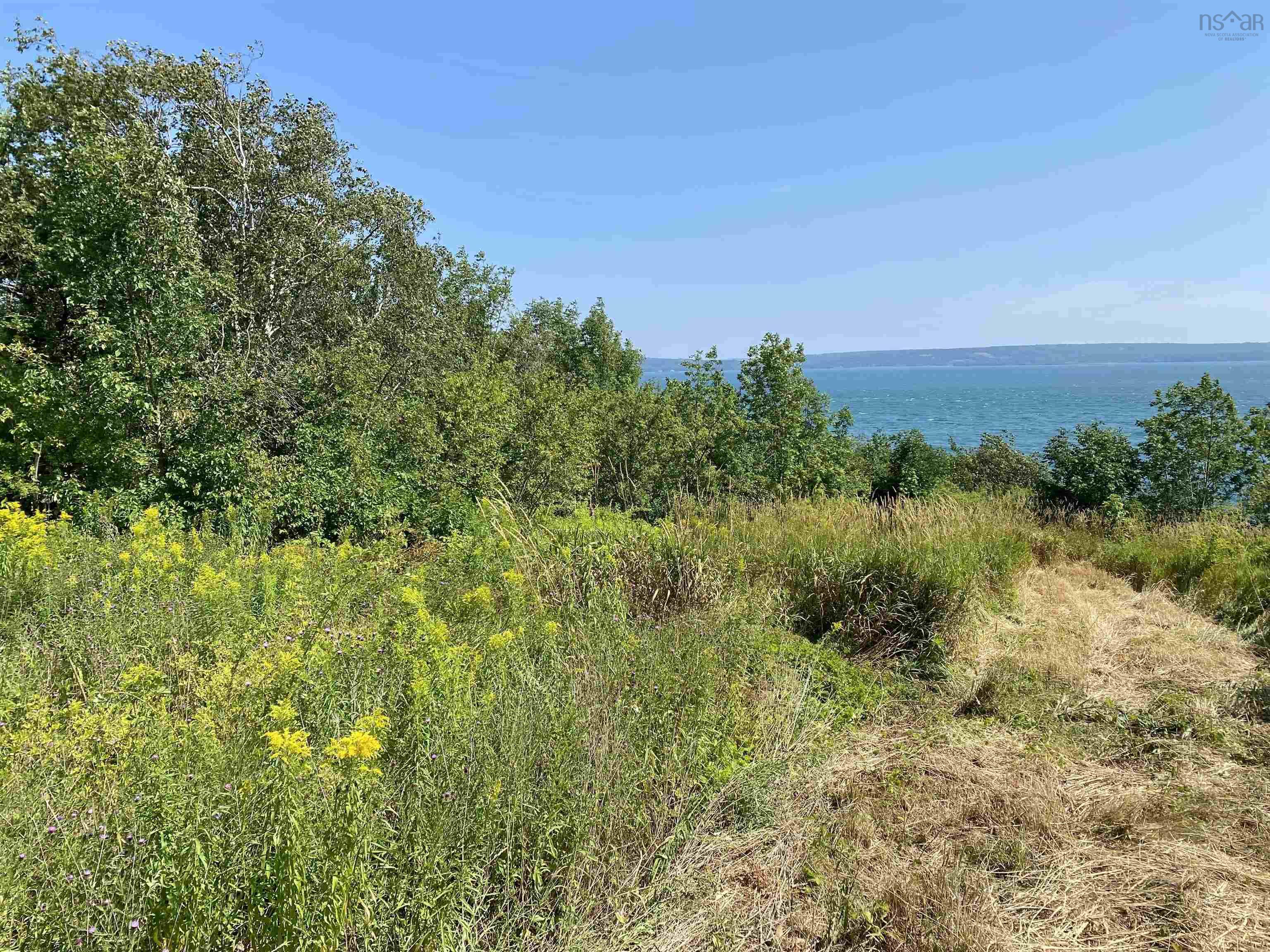 $58,000.00: 1238 Granville Road, Victoria Beach