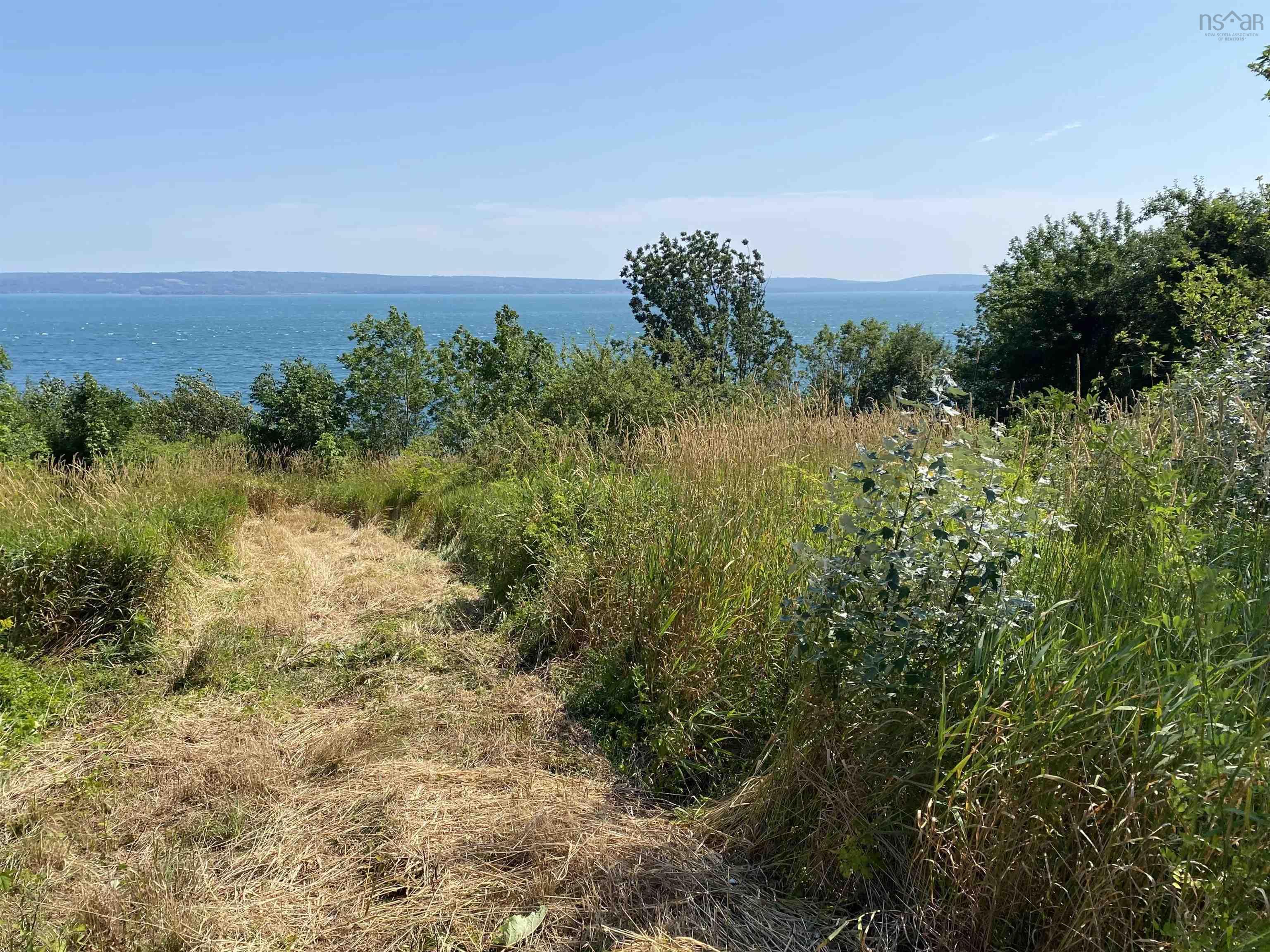 $58,000.00: 1238 Granville Road, Victoria Beach