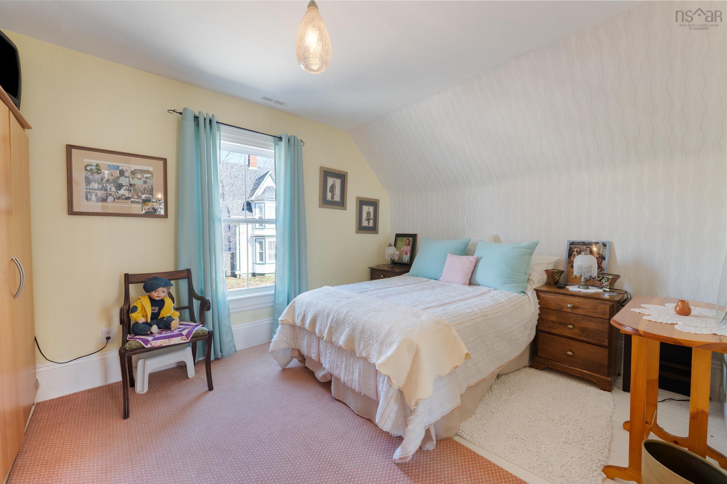 $449,000.00: 26 Garden Street, Granville Ferry