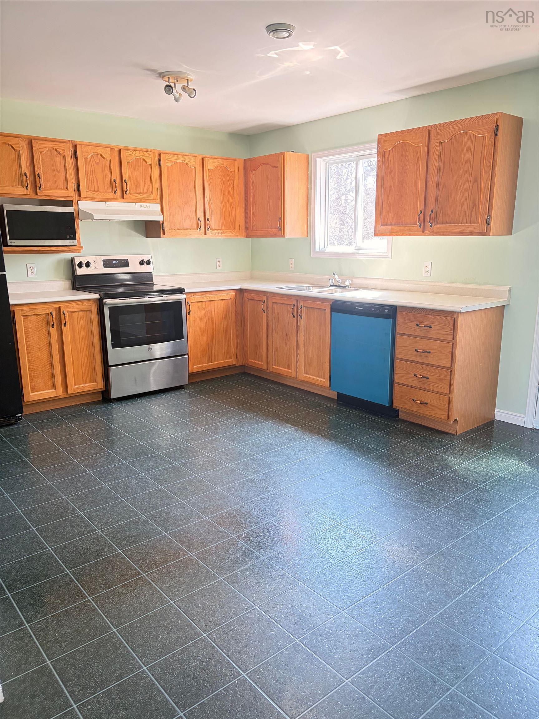 102 Abrams, Halifax, NS (MLS 202606951)