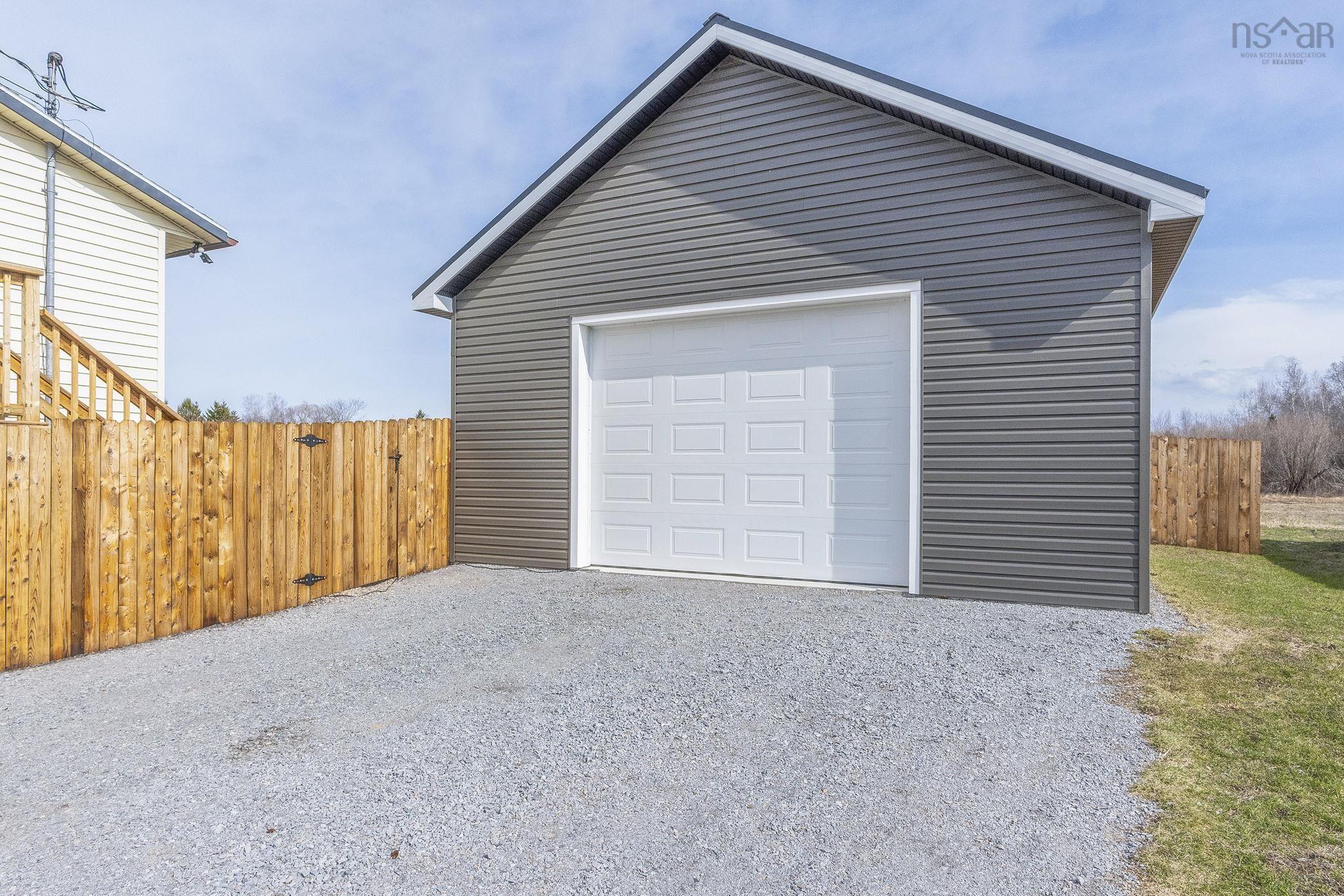 $385,000.00: 9068 201 Highway, Nictaux