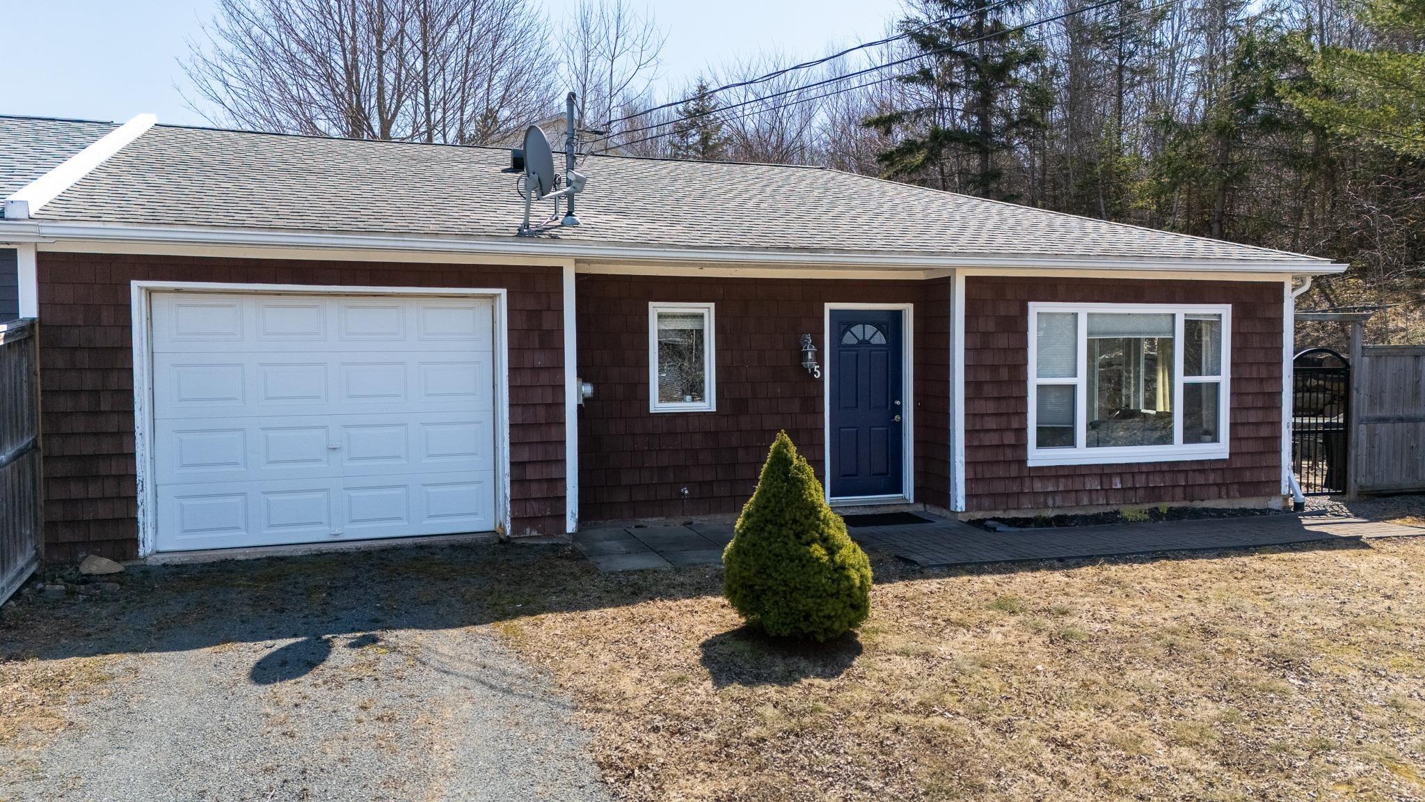 $415,000.00: 5 Fowler Street, Wolfville