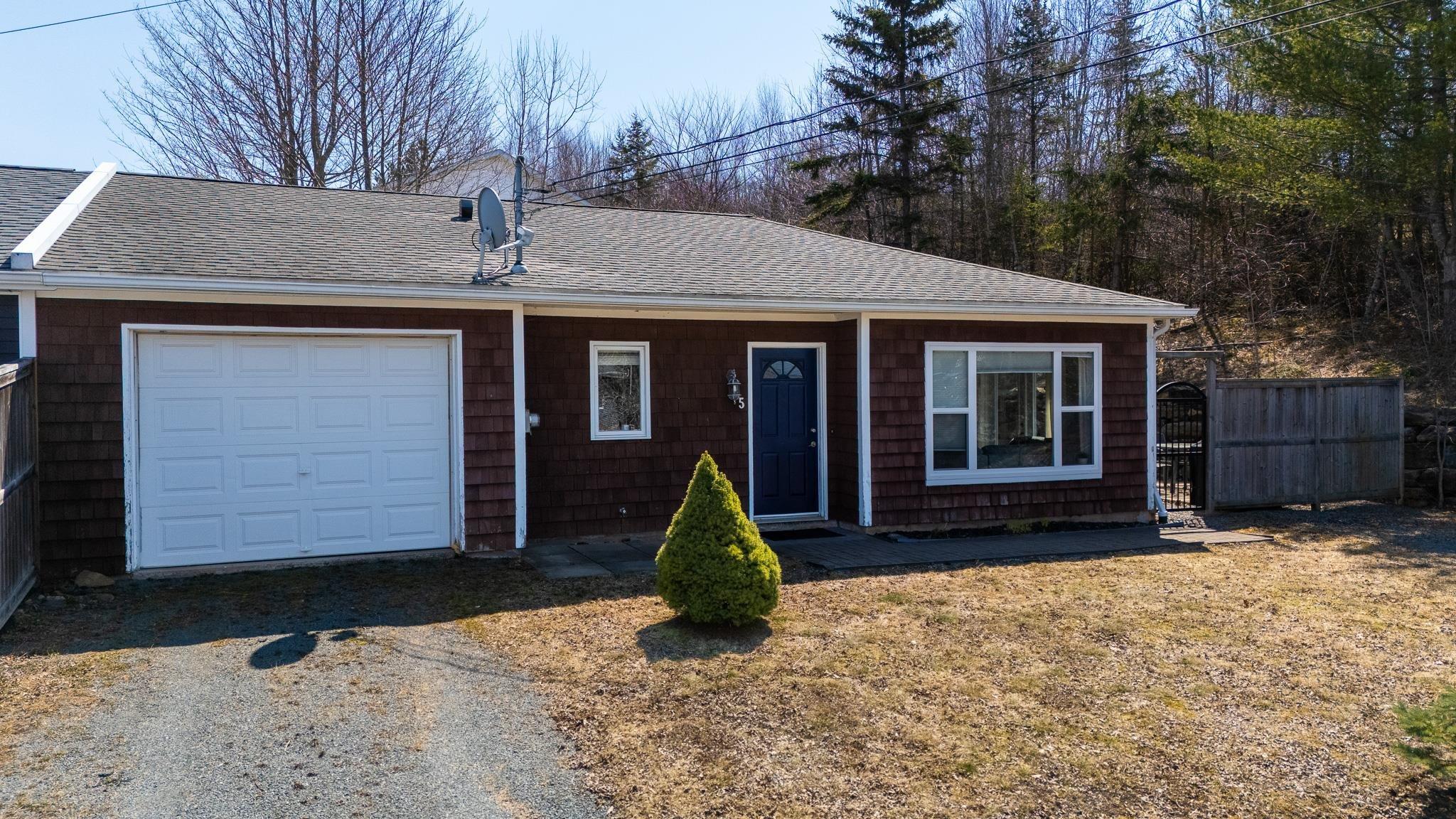 $415,000.00: 5 Fowler Street, Wolfville