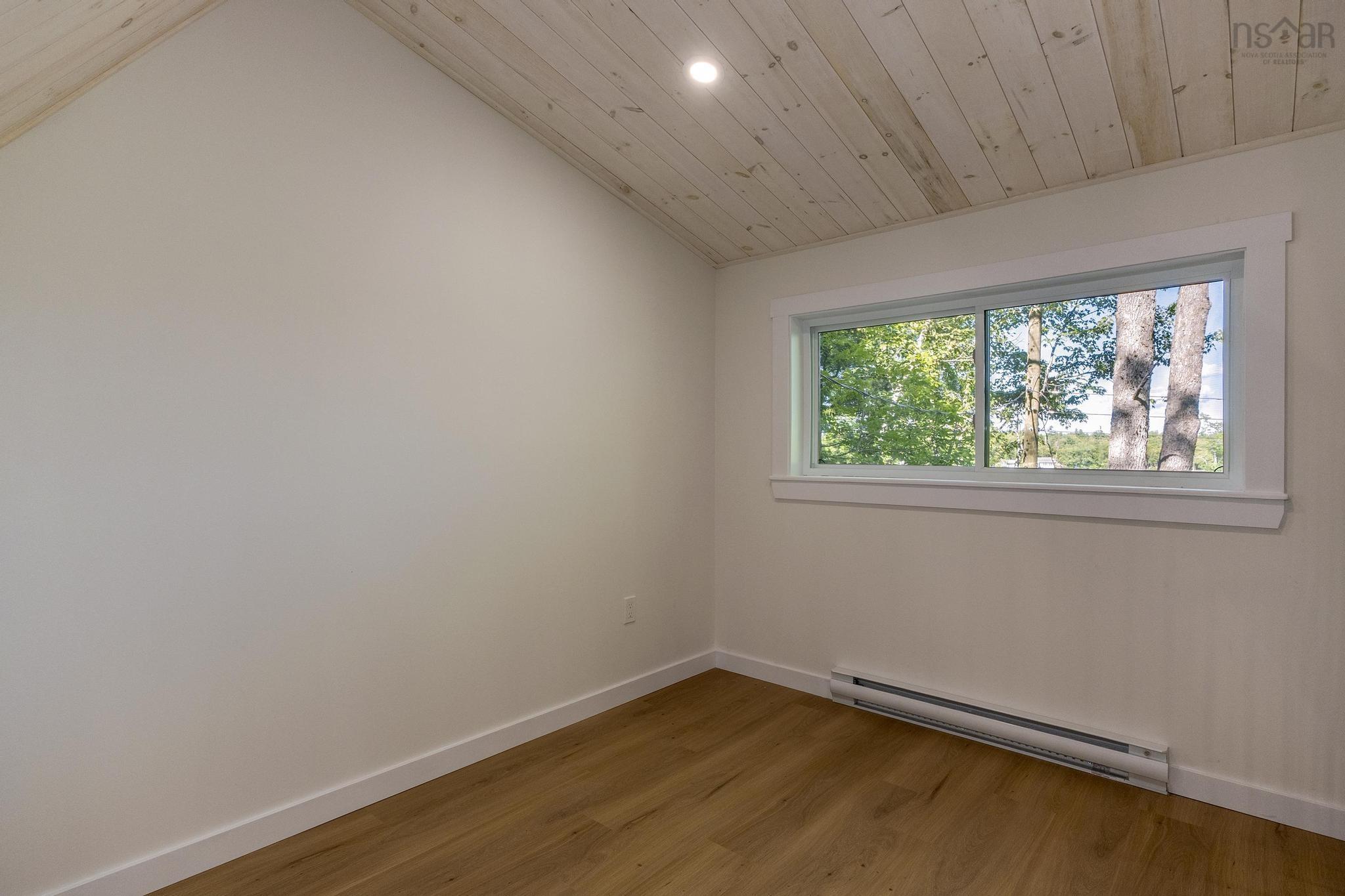 $250,000.00: 17 S-10 Road, Lake George