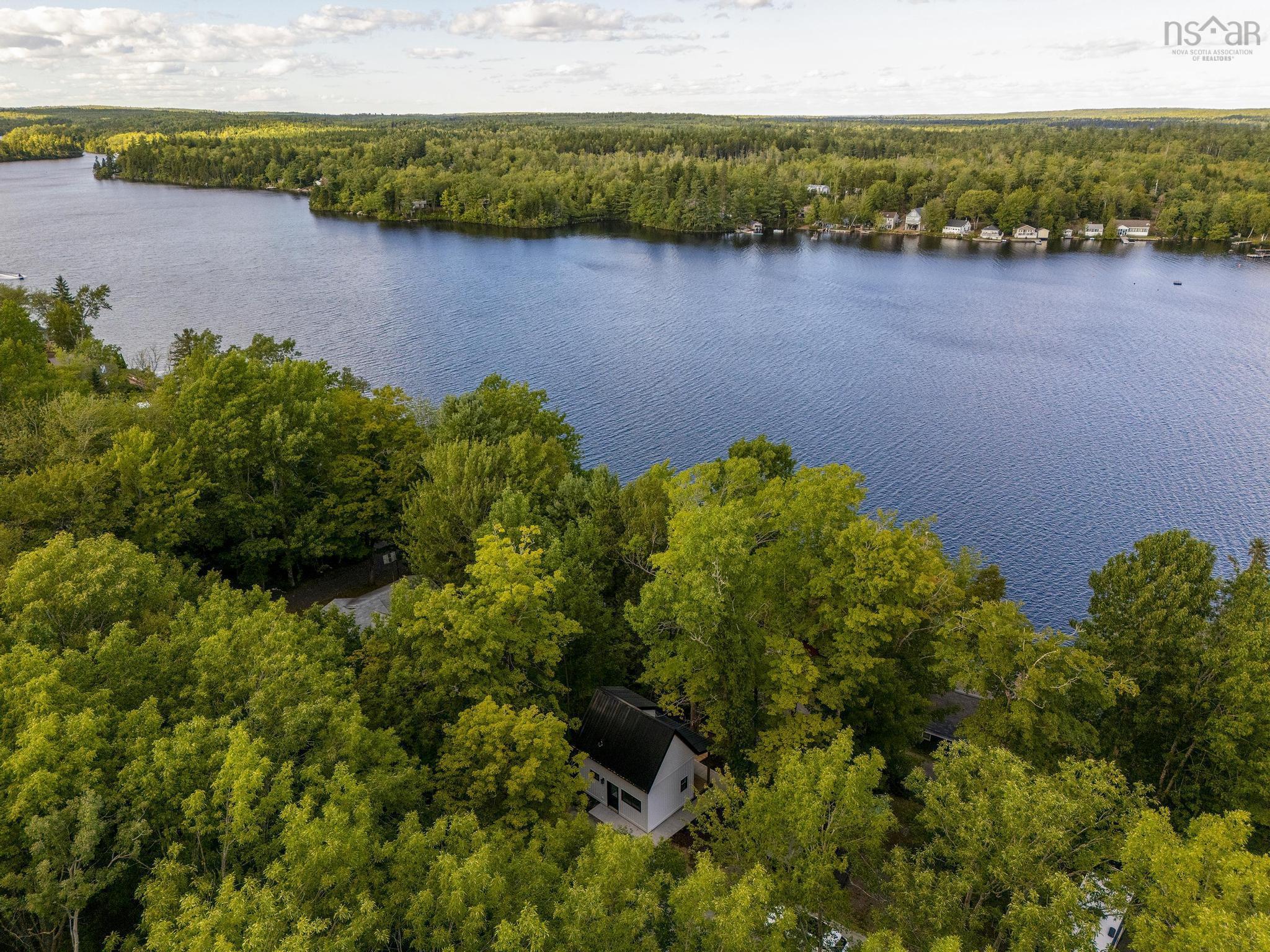 $250,000.00: 17 S-10 Road, Lake George