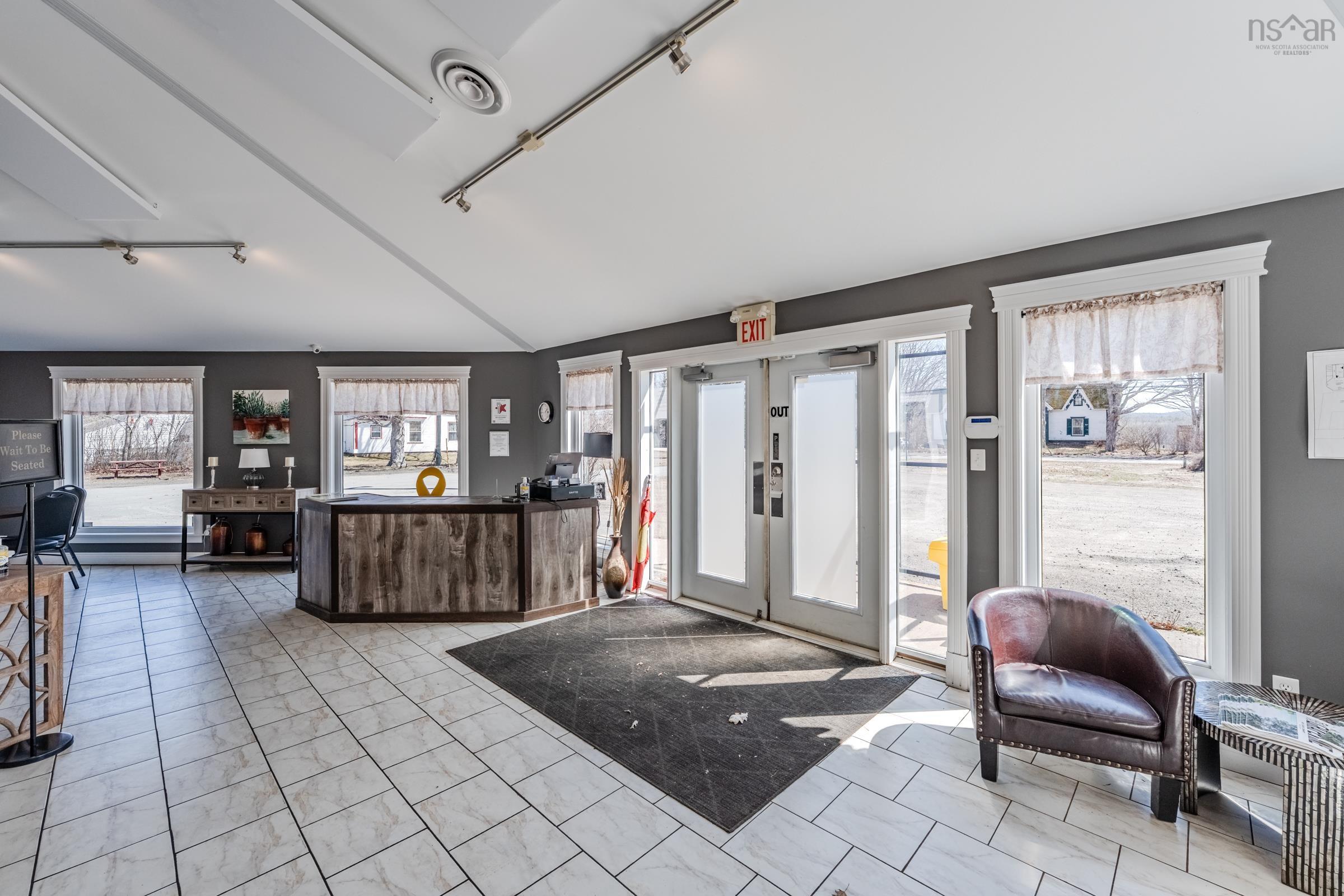 $699,900.00: 71 Main Street, Middleton