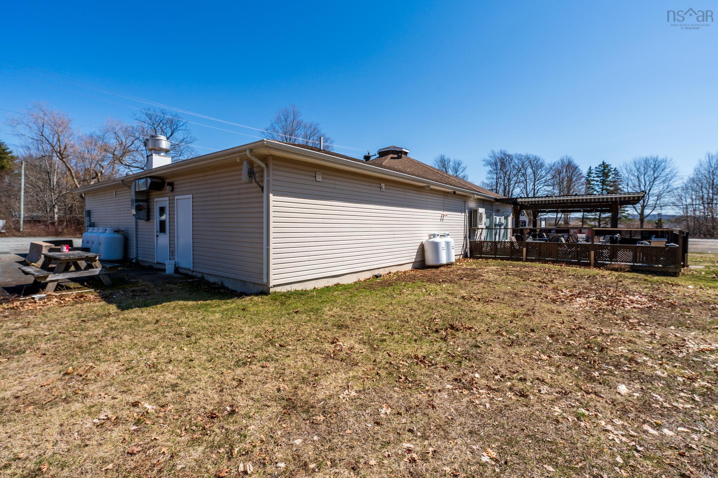 $699,900.00: 71 Main Street, Middleton