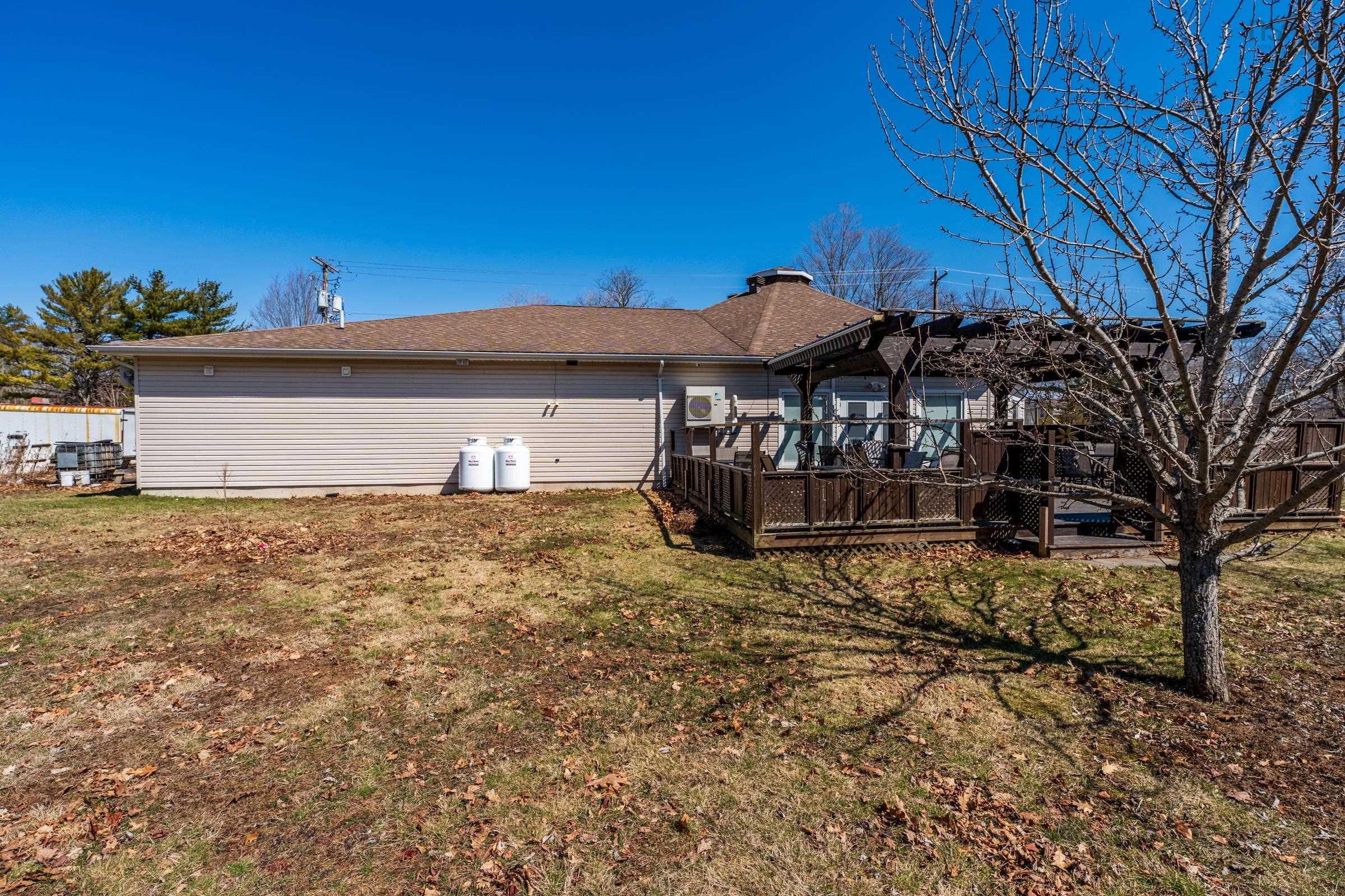 $699,900.00: 71 Main Street, Middleton
