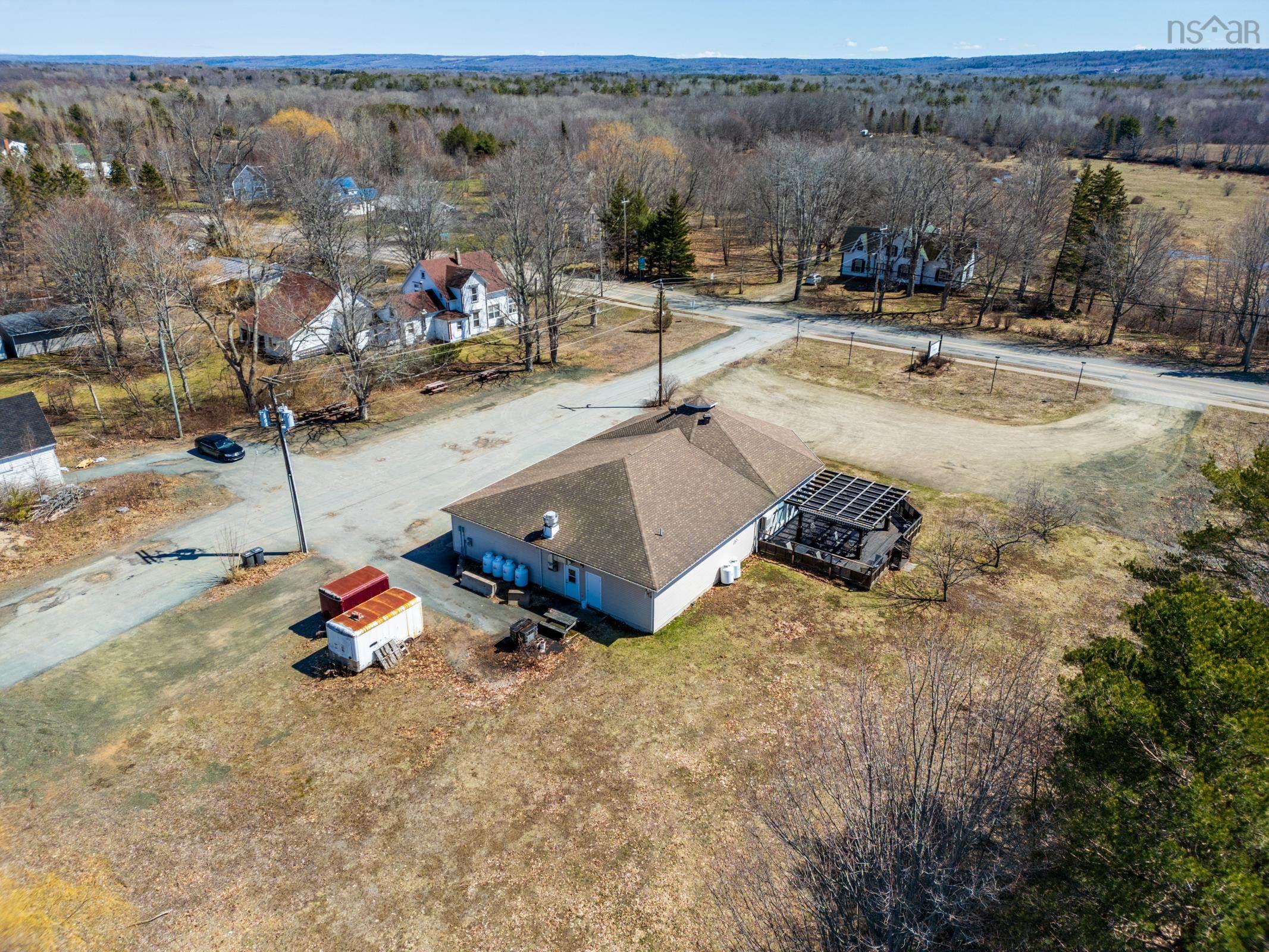 $699,900.00: 71 Main Street, Middleton