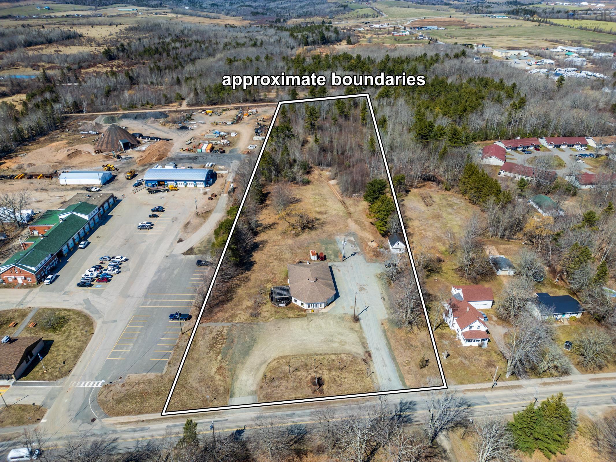 $699,900.00: 71 Main Street, Middleton