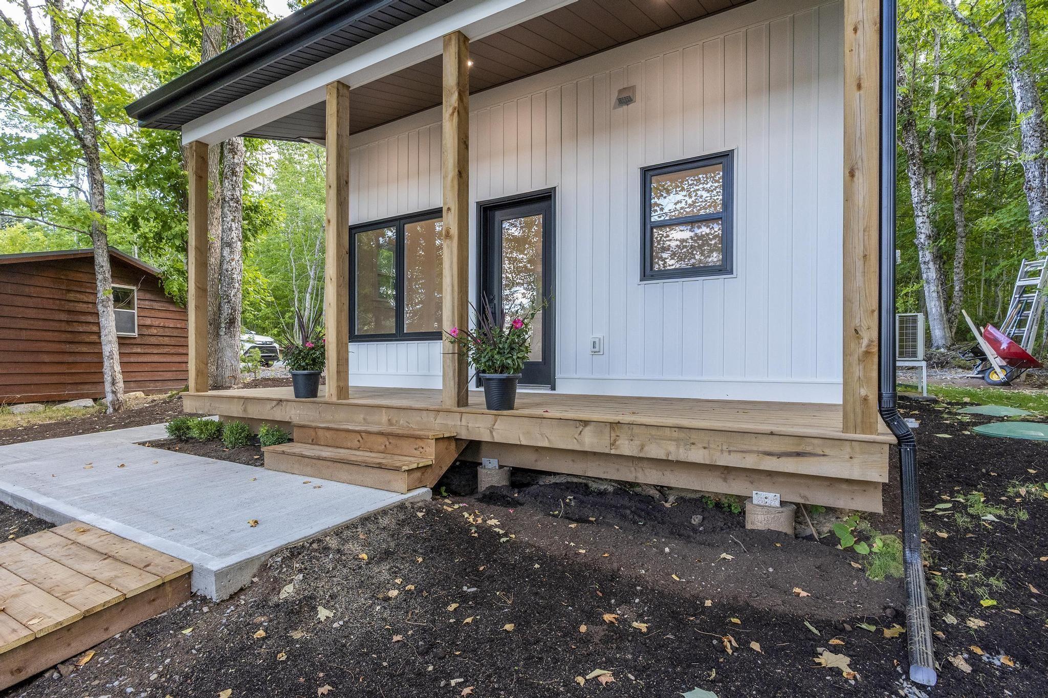 $250,000.00: 17 S-10 Road, Lake George