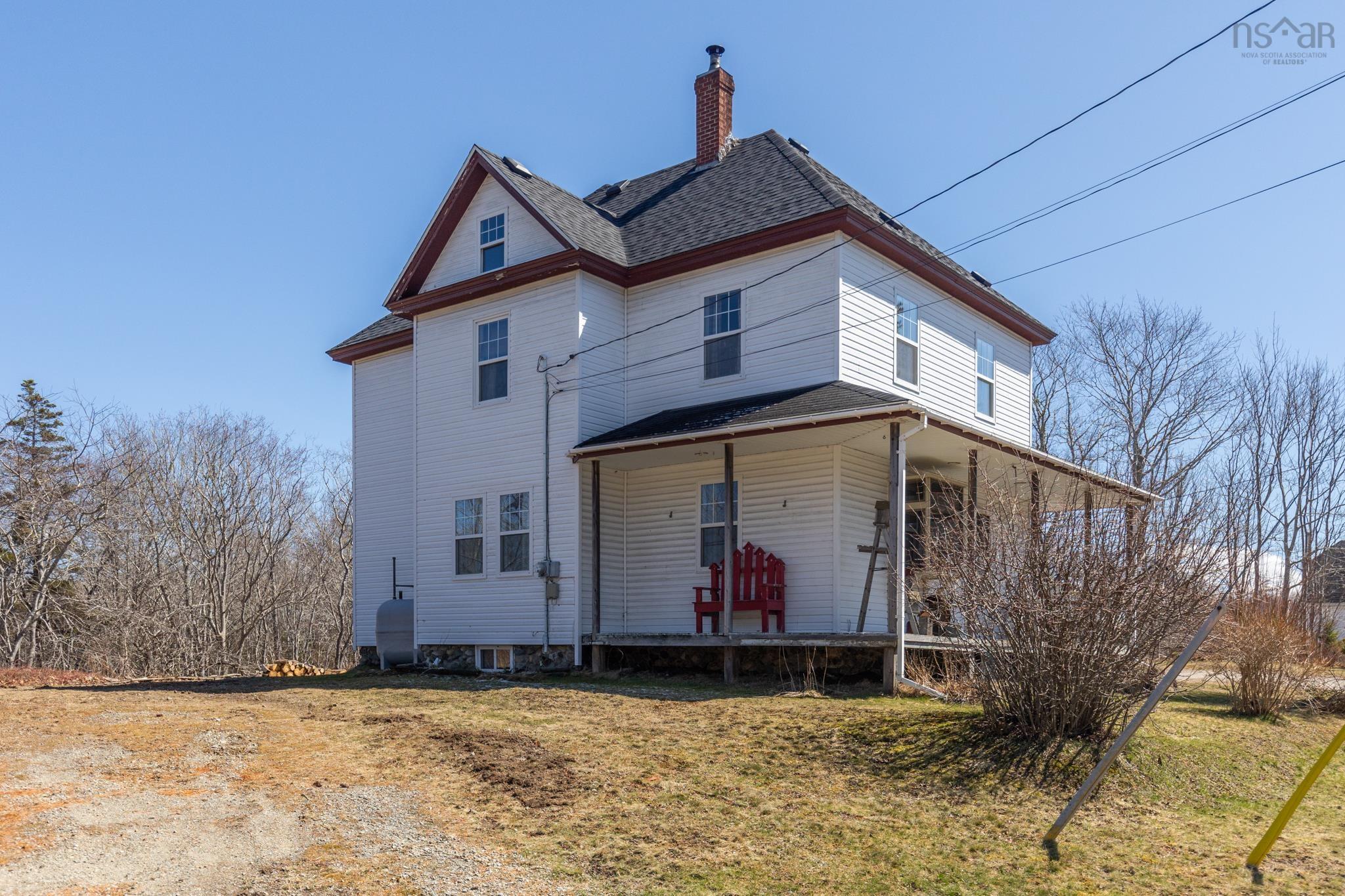 $389,000.00: 1 Belleville Road, Belleville North