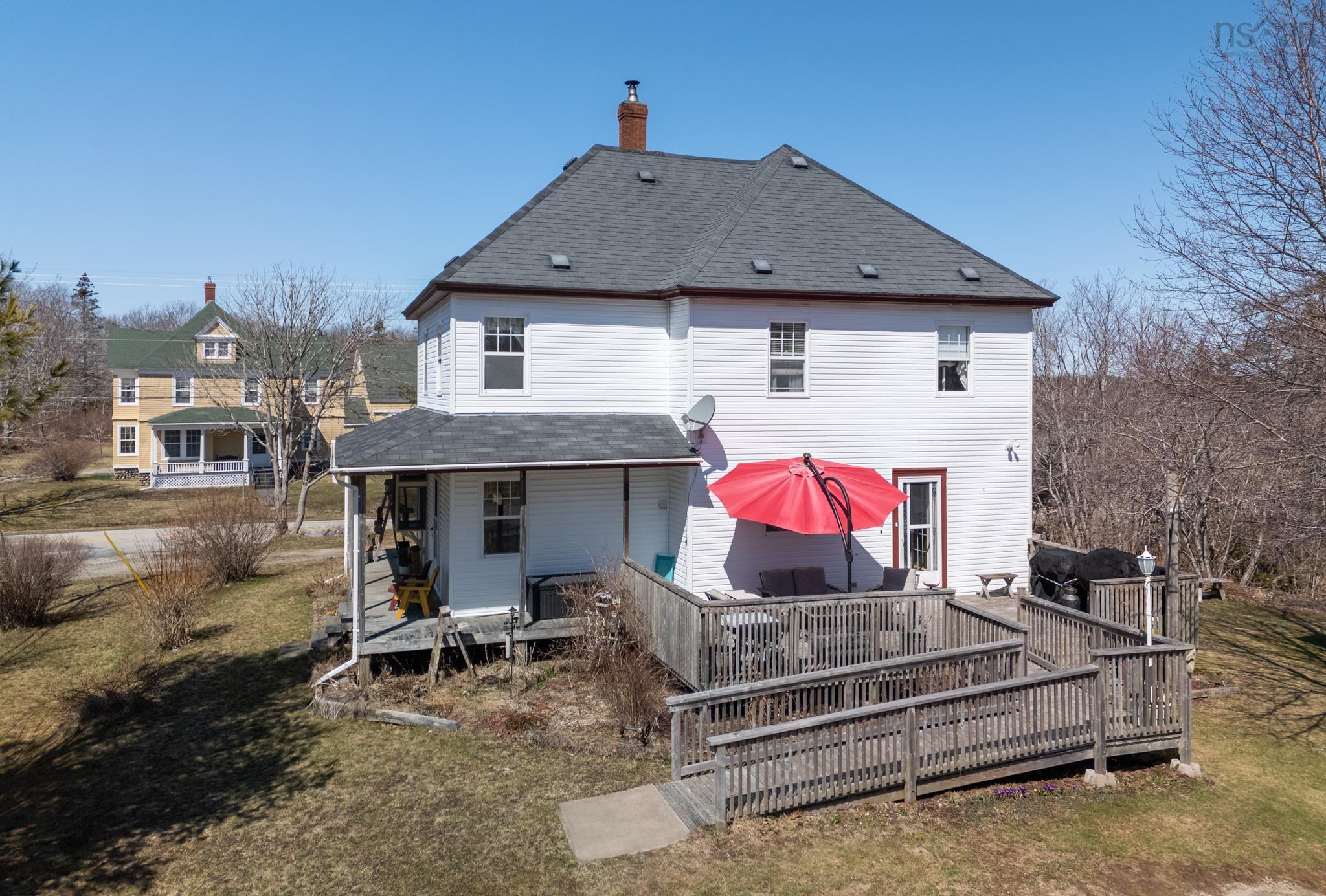 $389,000.00: 1 Belleville Road, Belleville North