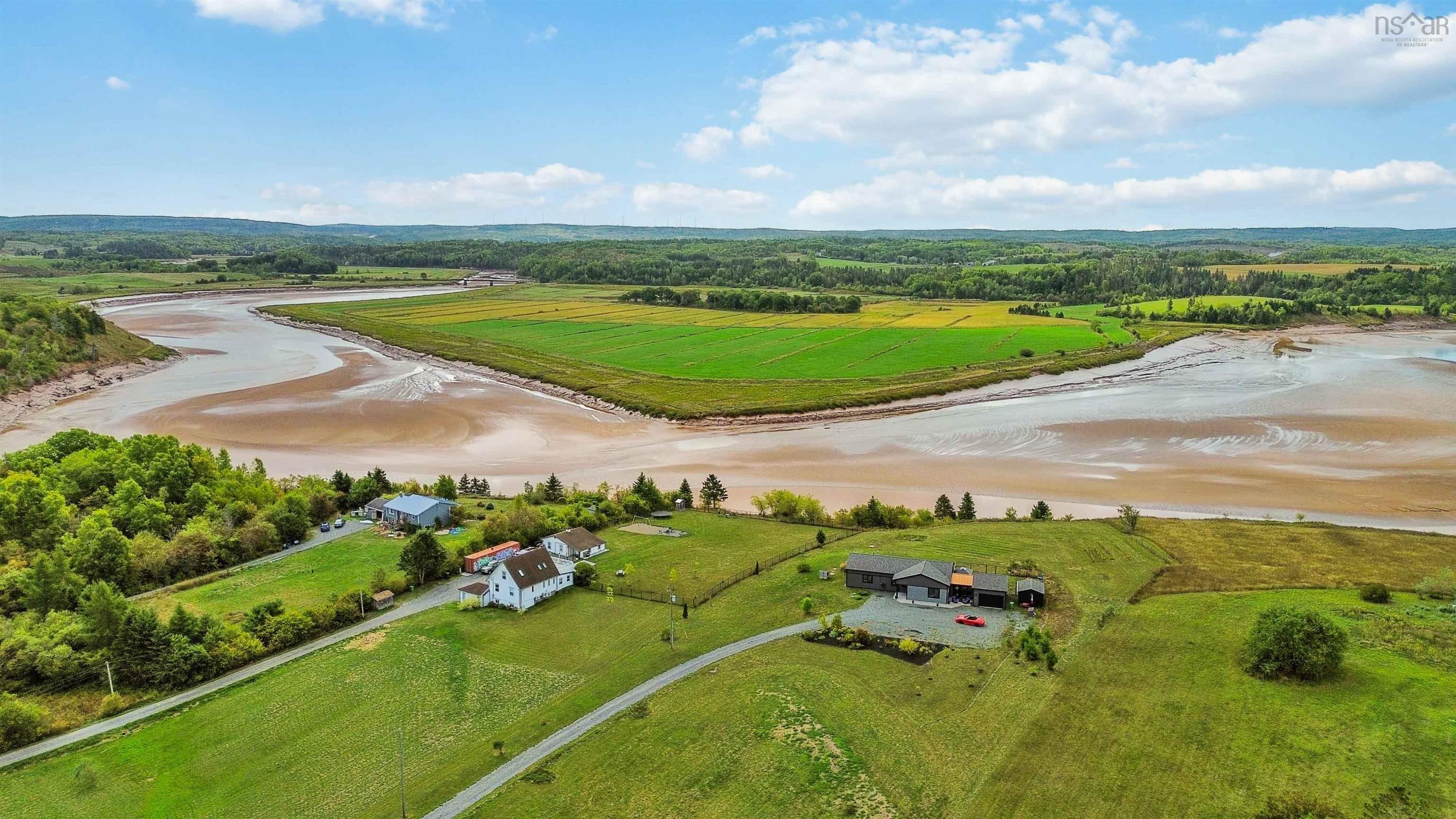 $784,900.00: 1144 Avondale Road, Poplar Grove