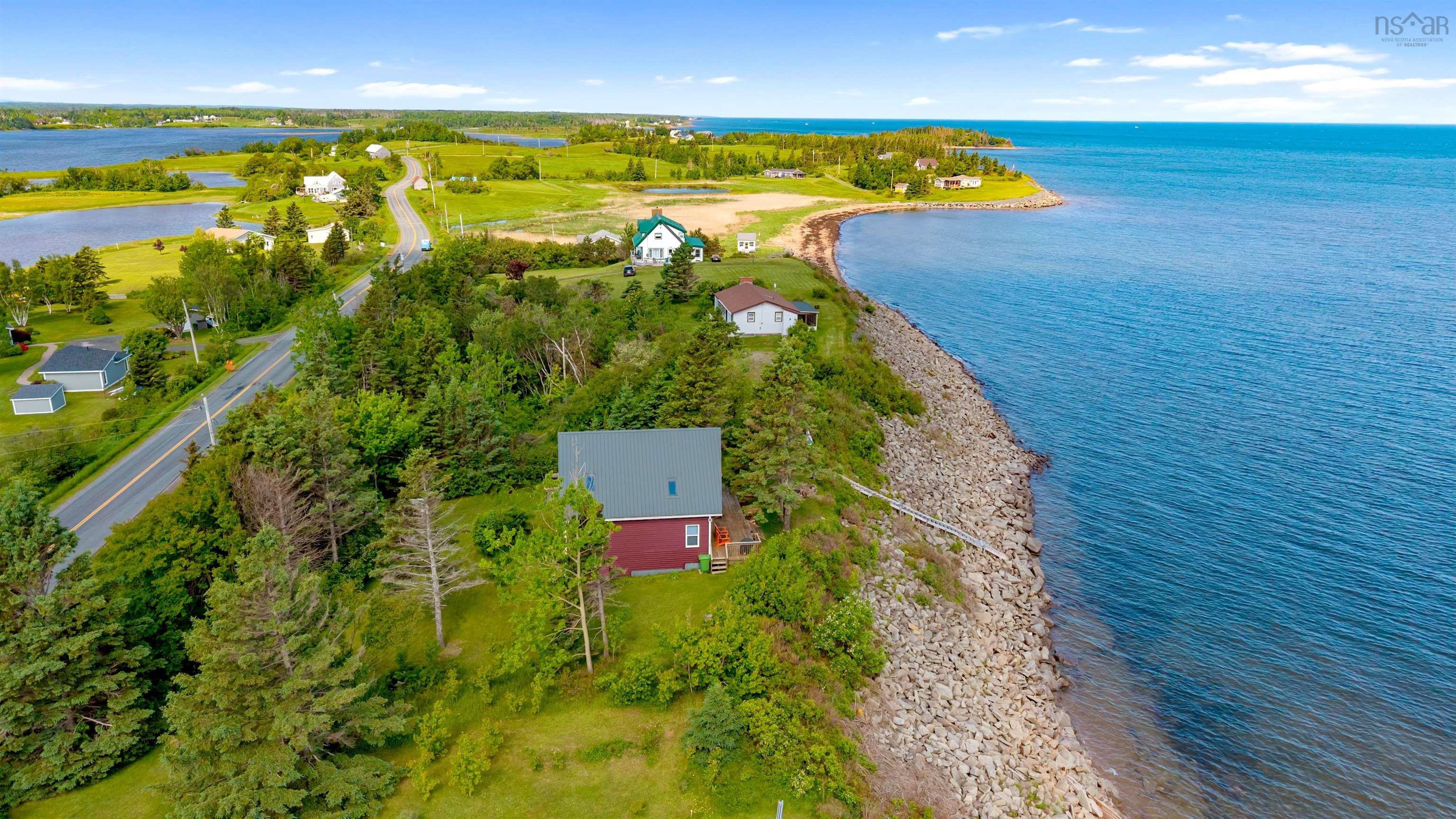 $459,000.00: 523 Caribou Island Road, Caribou Island