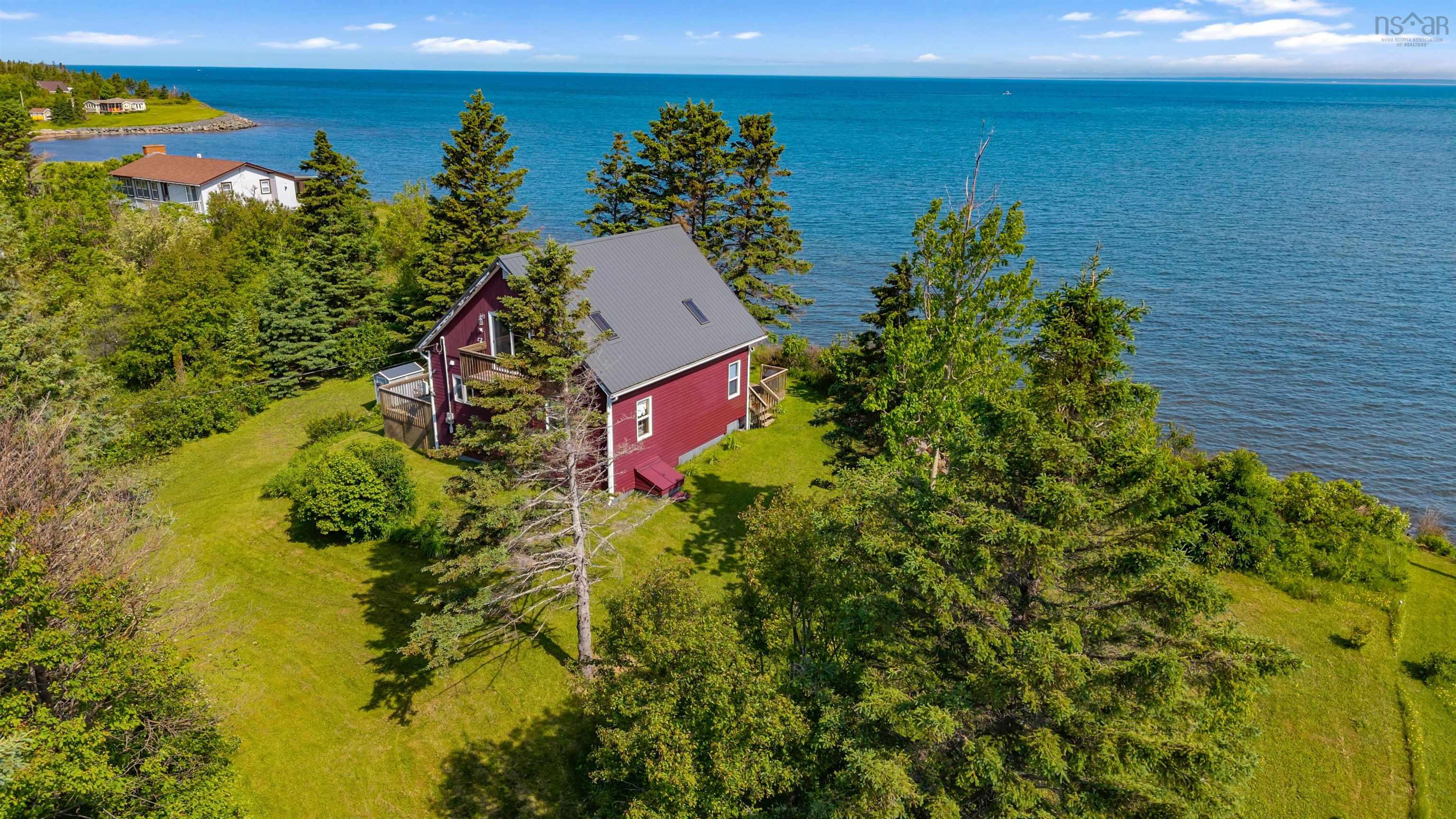$459,000.00: 523 Caribou Island Road, Caribou Island