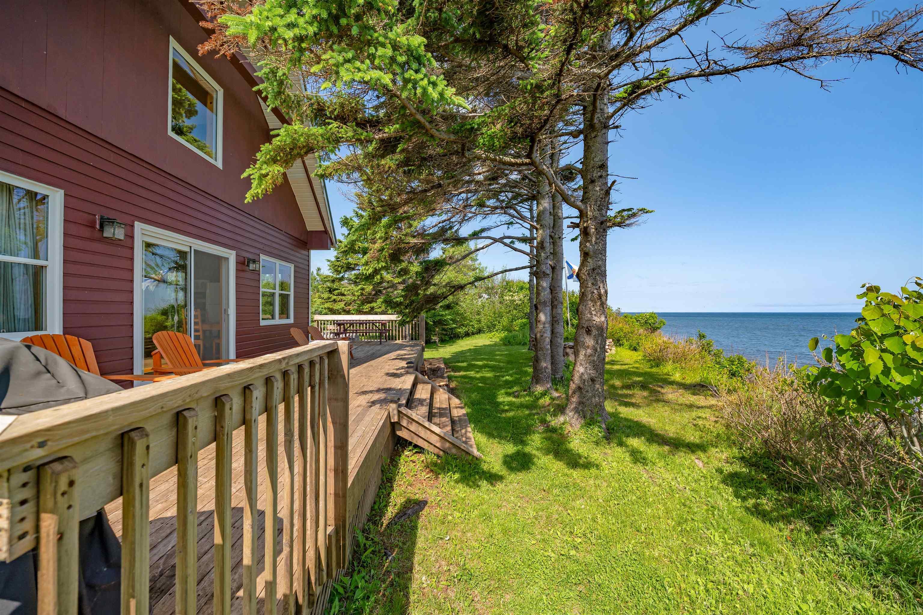 $459,000.00: 523 Caribou Island Road, Caribou Island