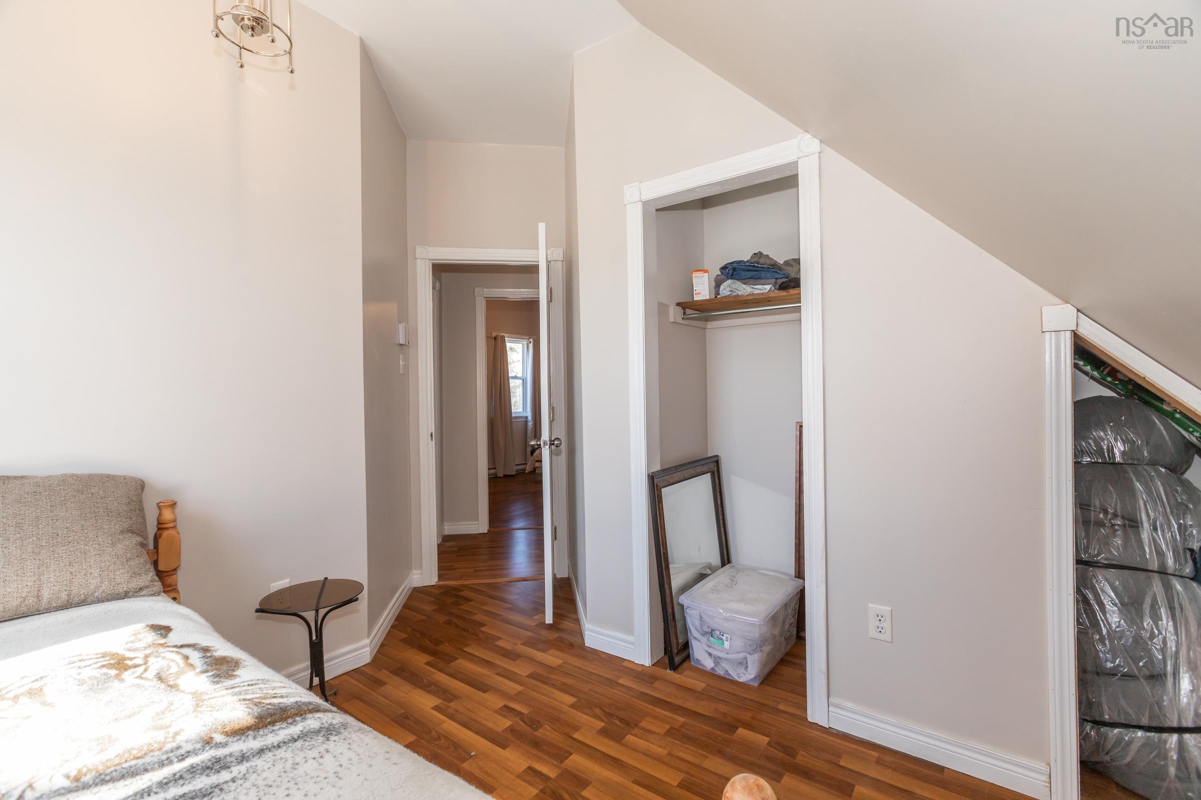 $330,000.00: 139 Ruggles Road, Wilmot