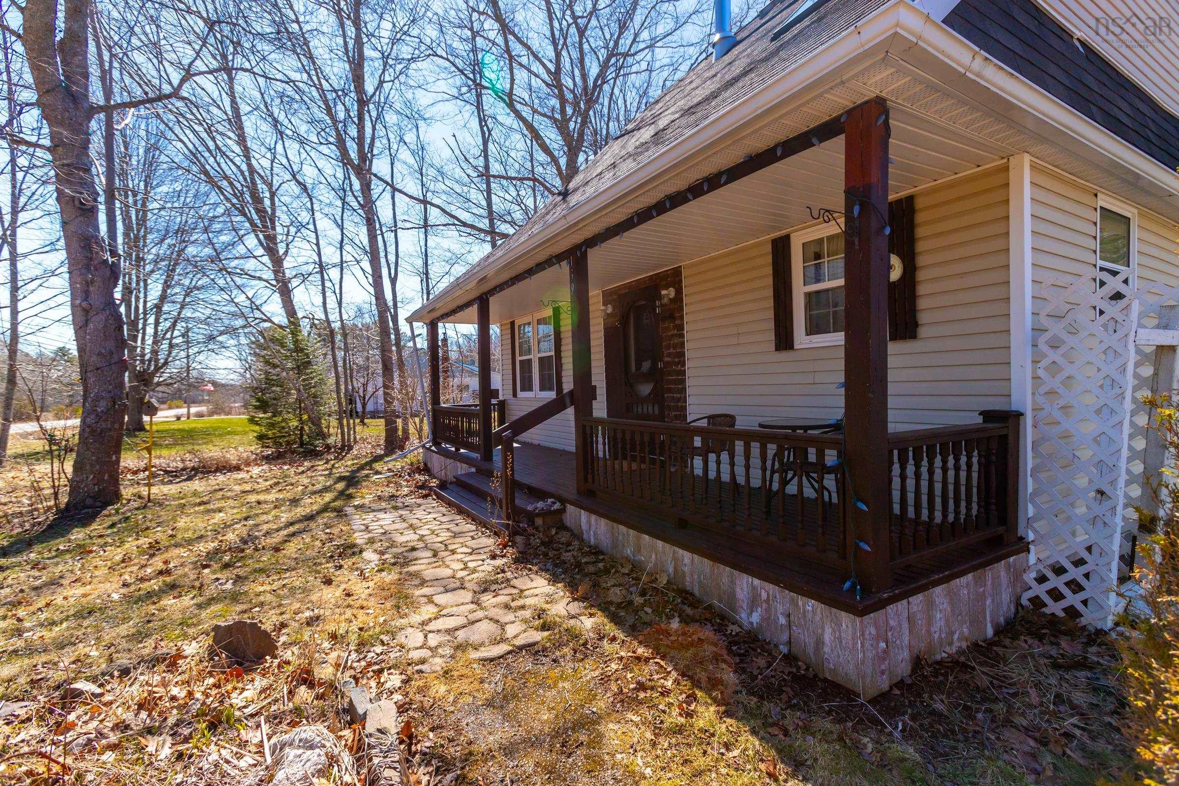 $330,000.00: 139 Ruggles Road, Wilmot