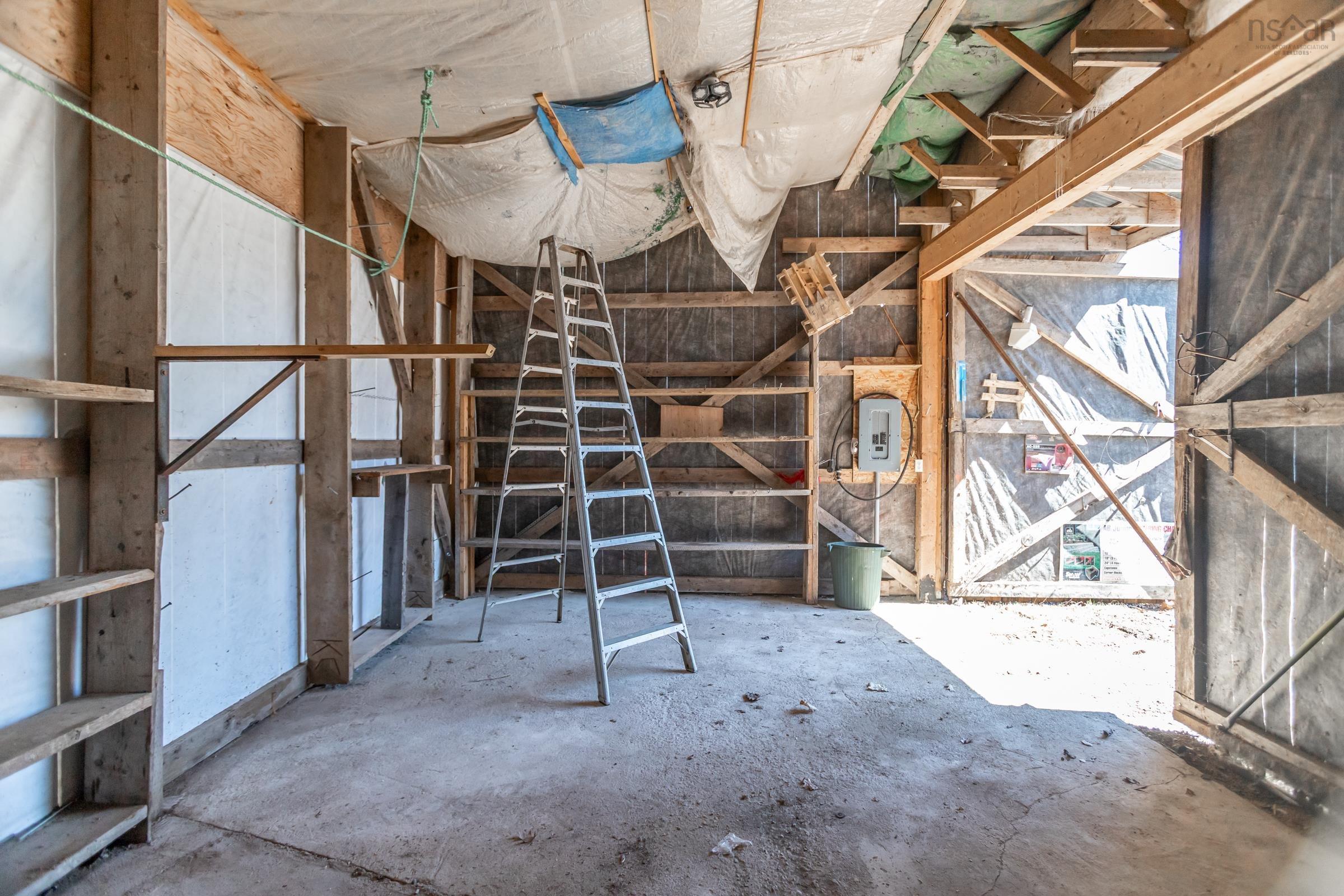 $330,000.00: 139 Ruggles Road, Wilmot