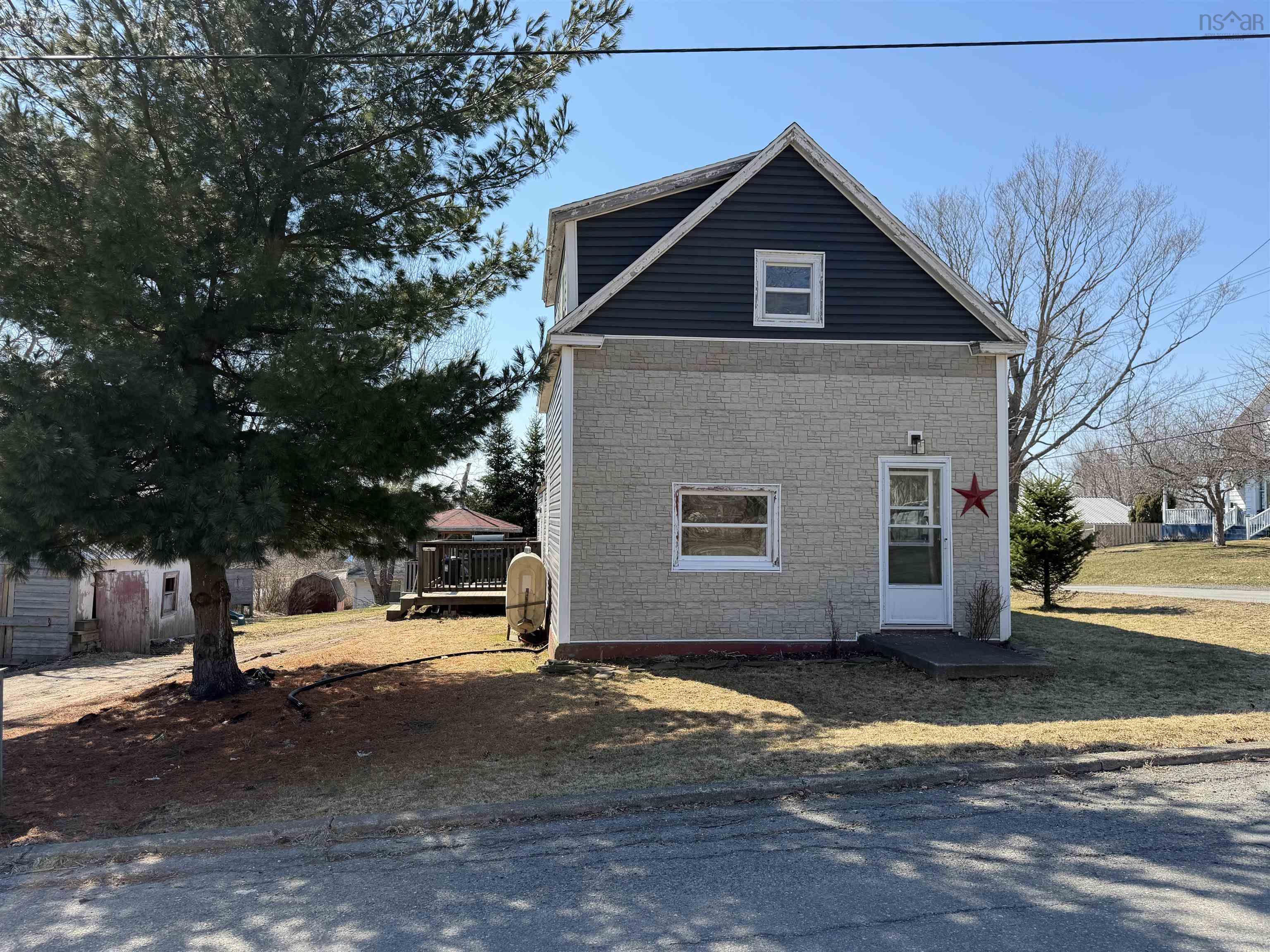 $164,900.00: 71 Elliott Street, Pictou