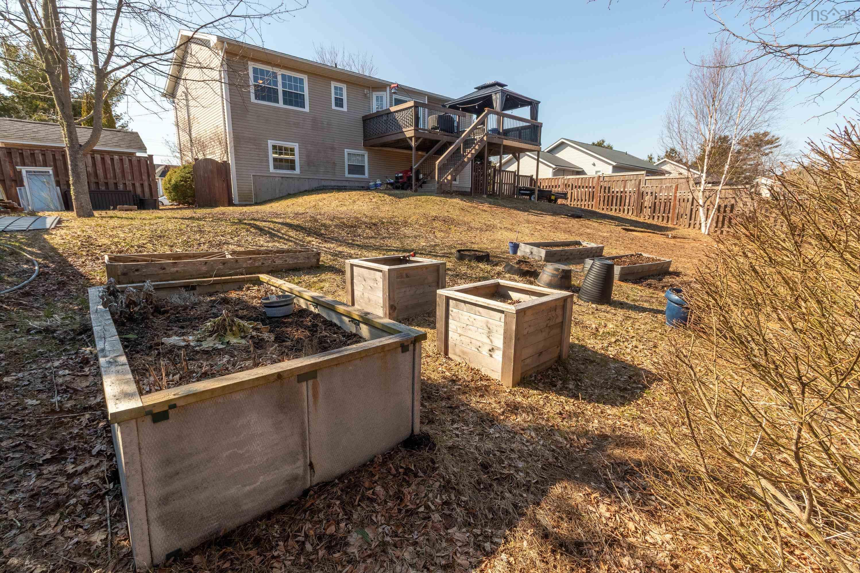 $449,000.00: 1863 Acadia Drive, Kingston