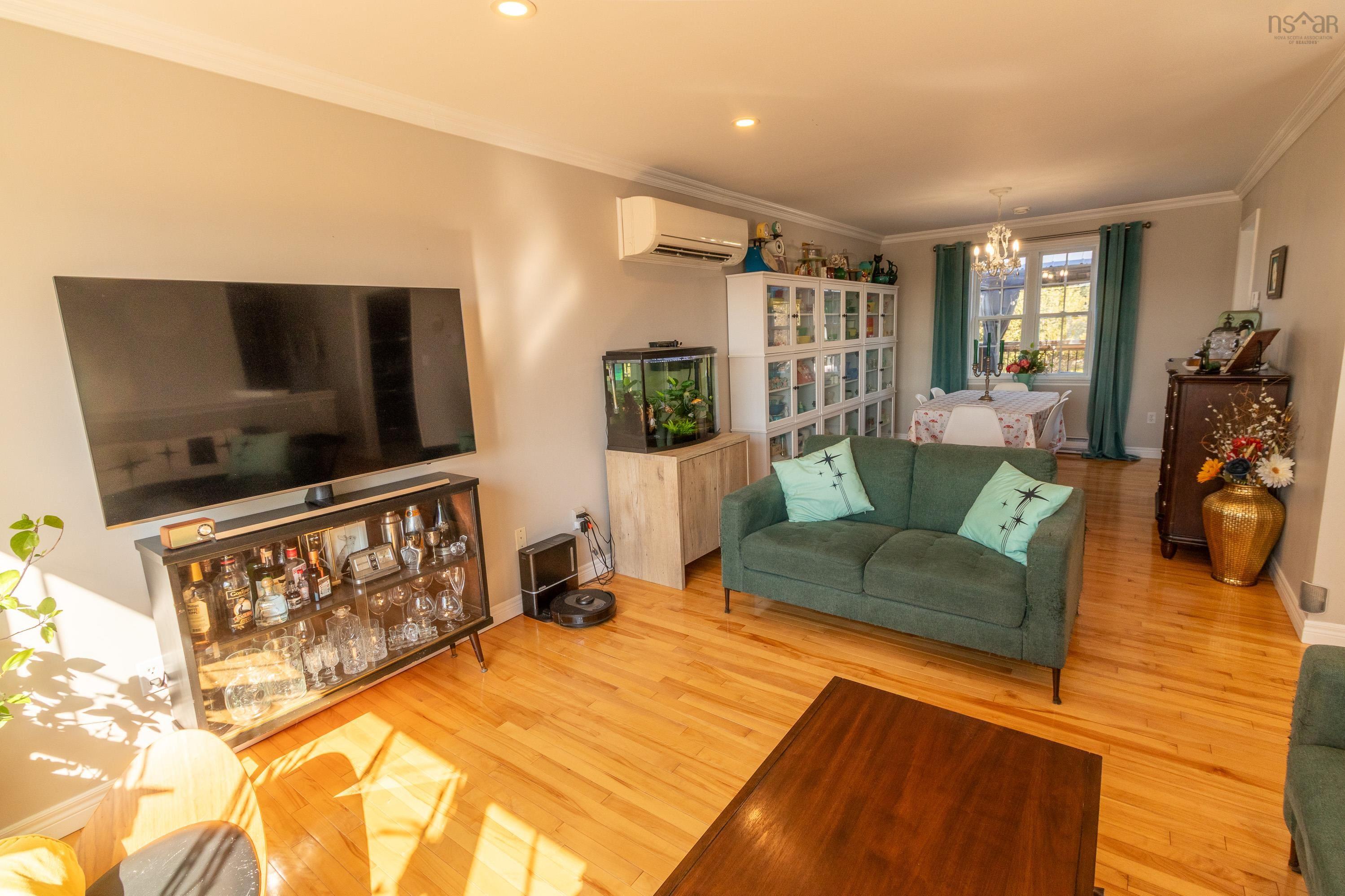 $449,000.00: 1863 Acadia Drive, Kingston