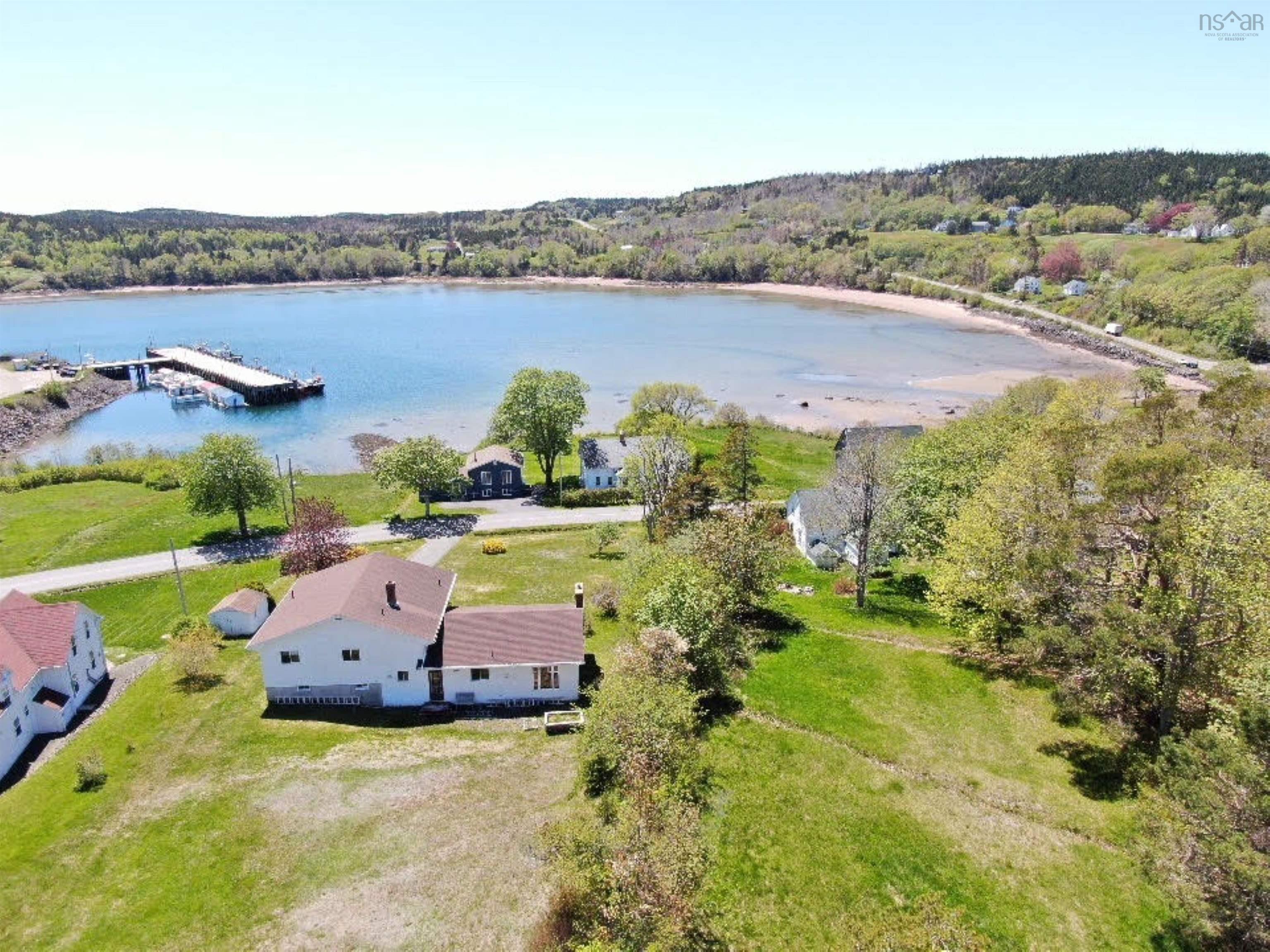 $459,500.00: 445 Sandy Cove Road, Sandy Cove