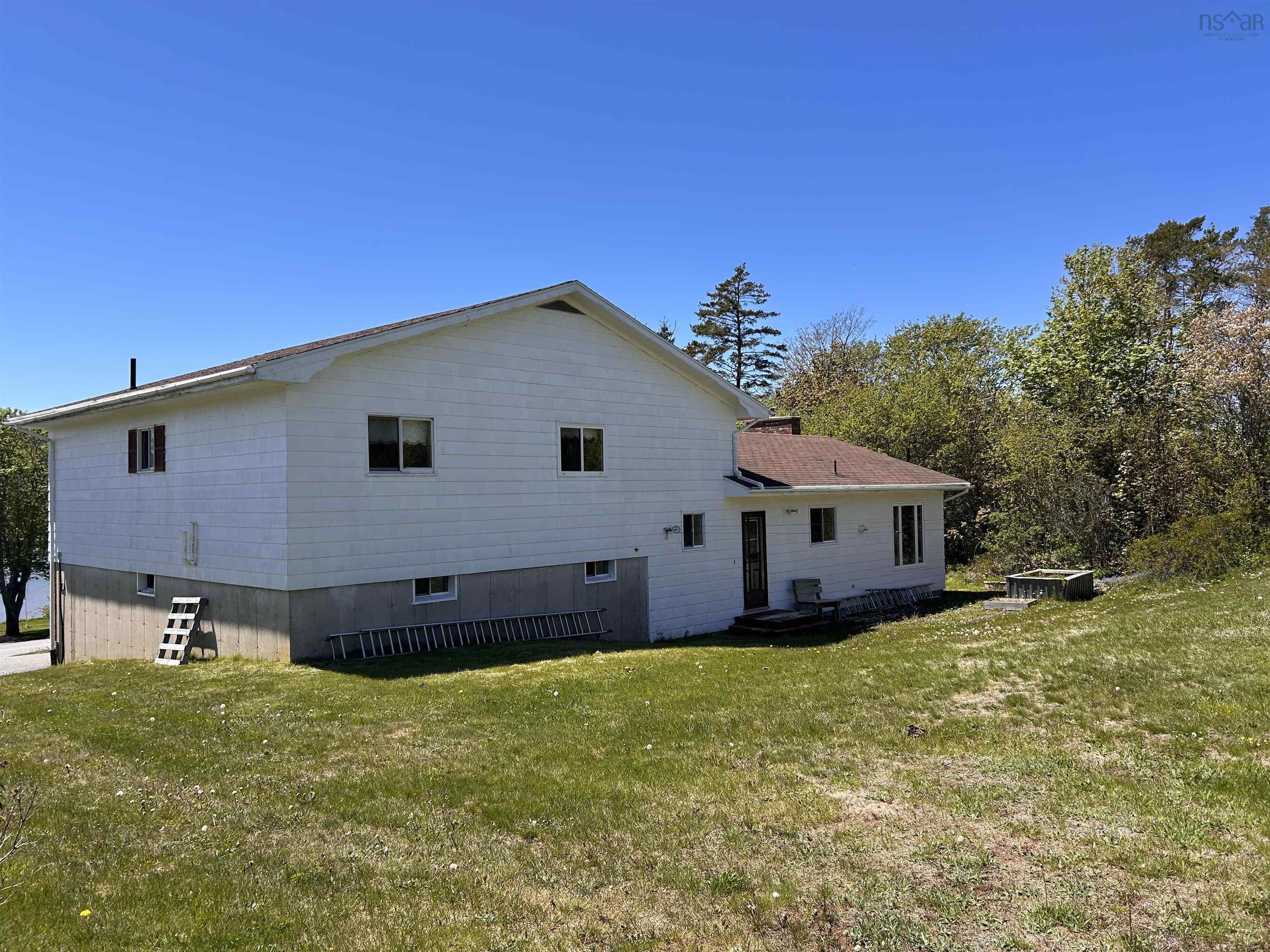 $459,500.00: 445 Sandy Cove Road, Sandy Cove