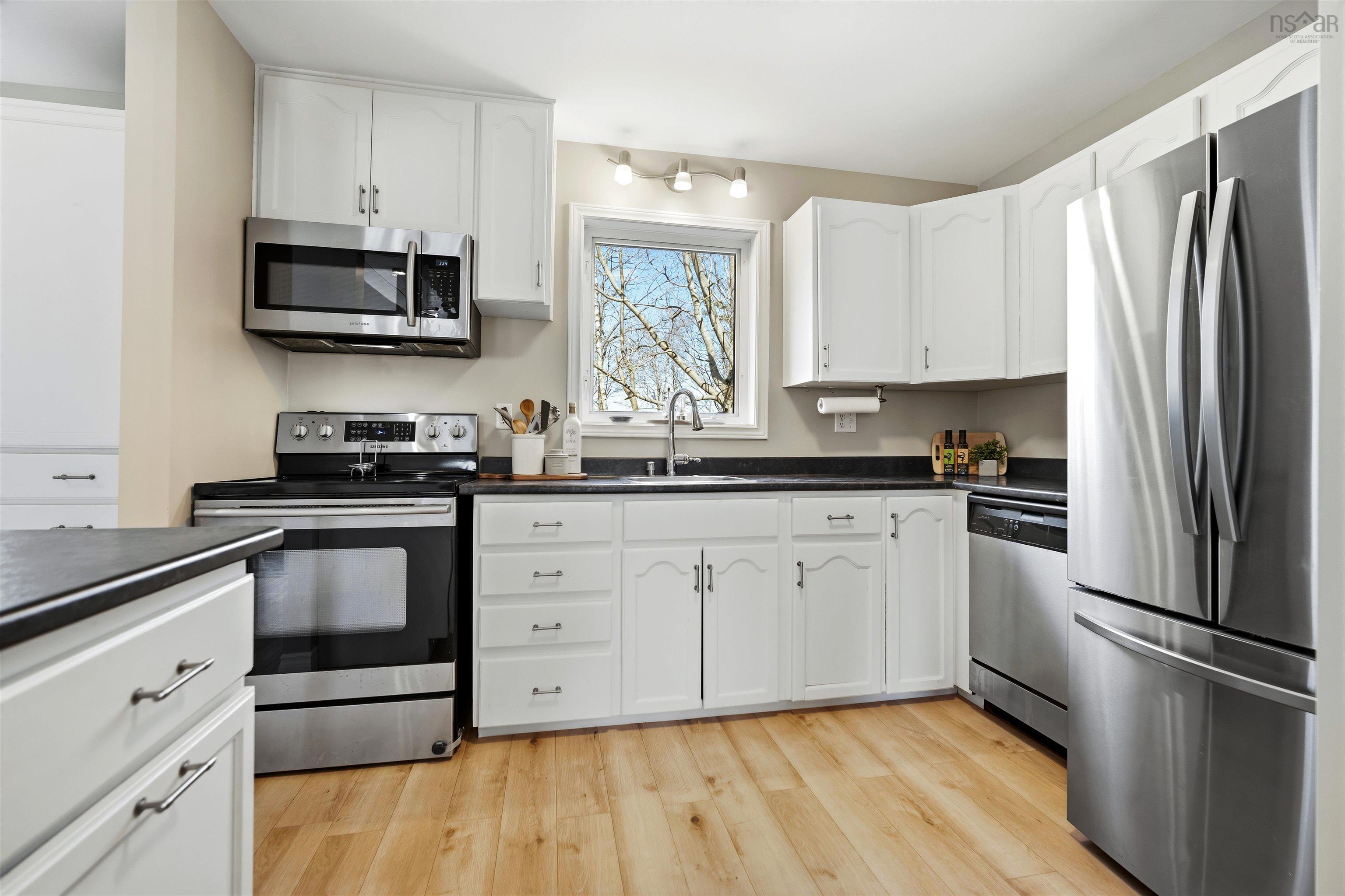 $494,900.00: 60 Lancaster Drive, Dartmouth