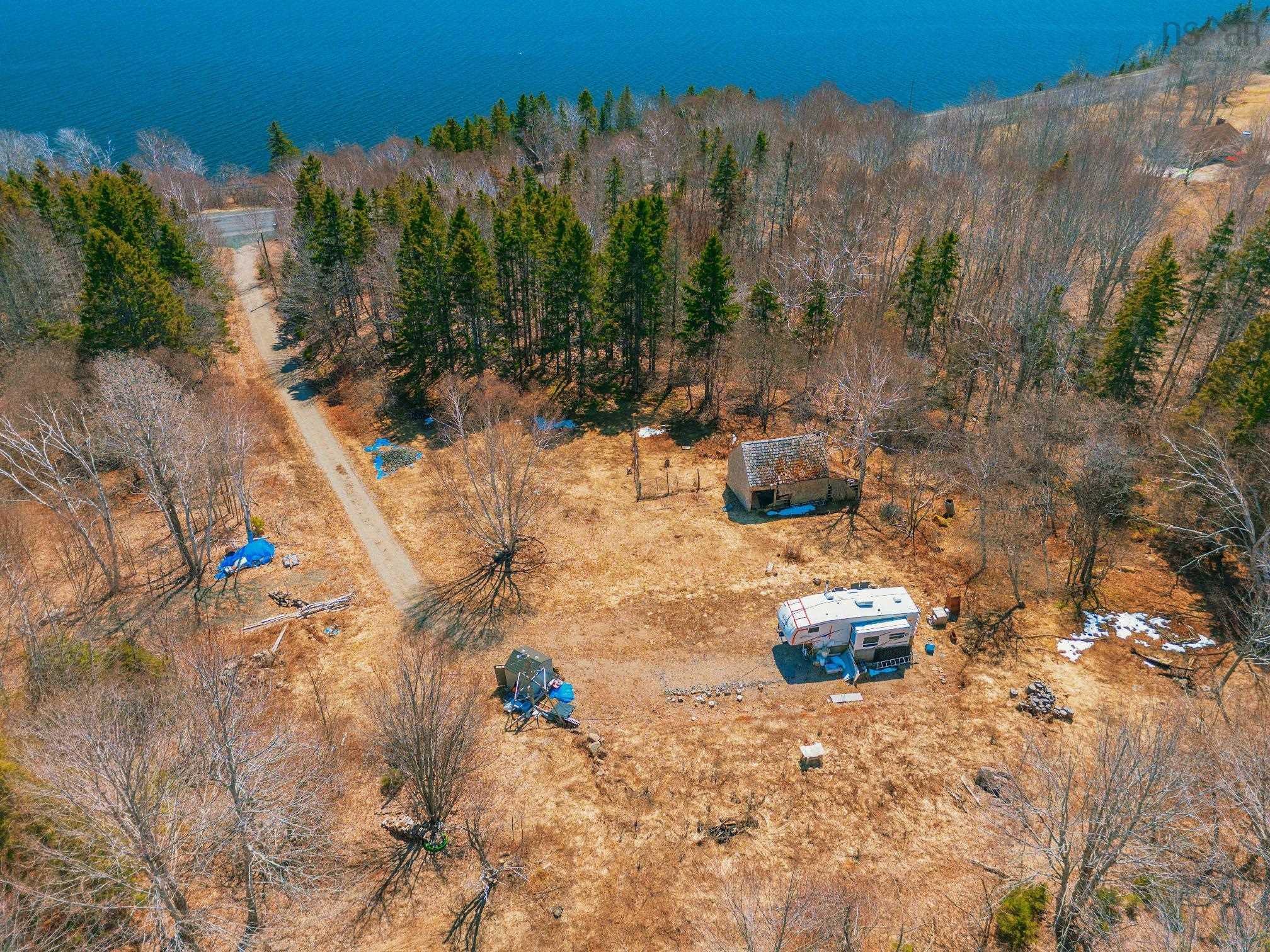 $145,000.00: 10843 105 Highway, Aberdeen