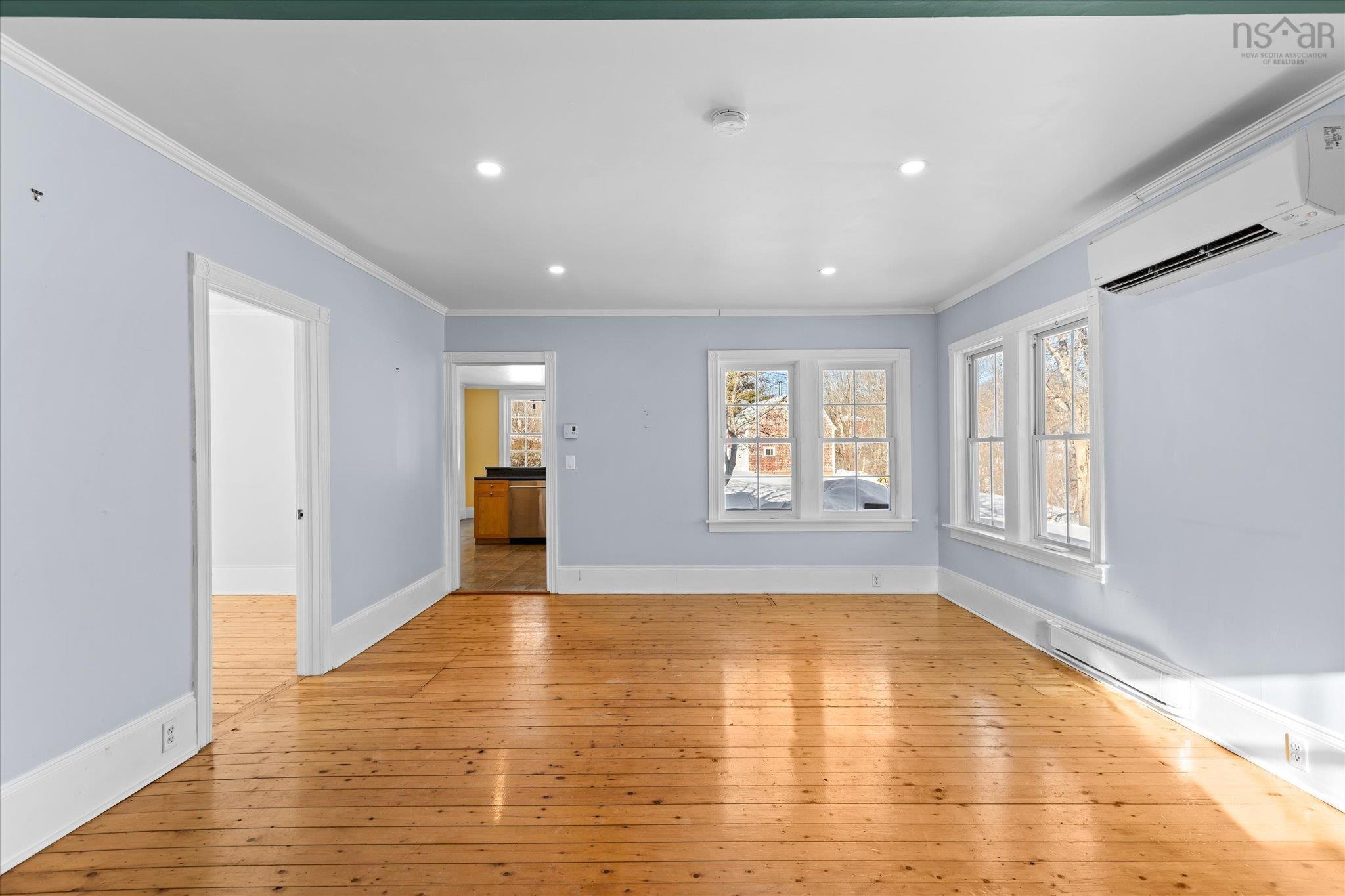$574,900.00: 43 Grimm Road, First South