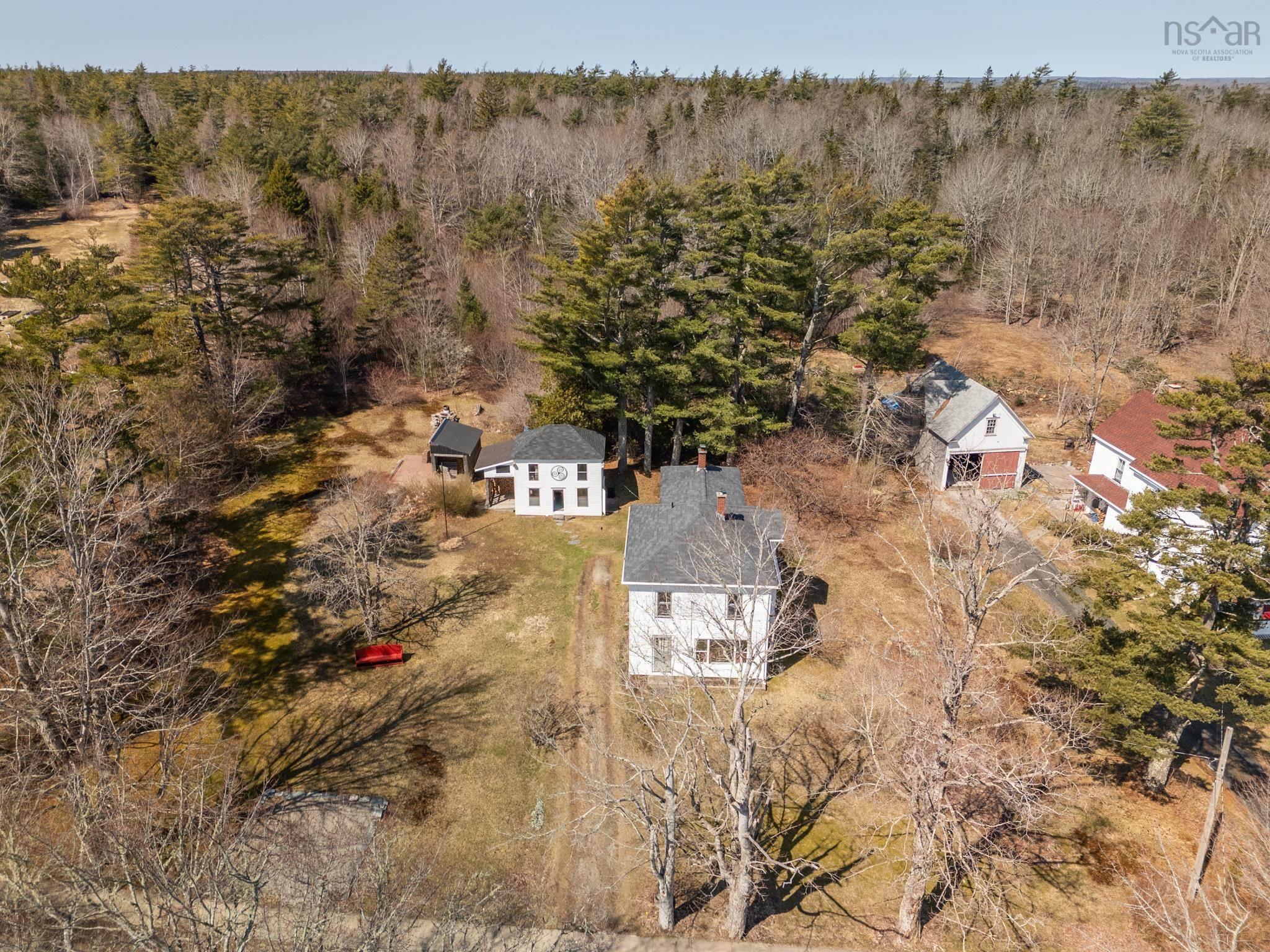 $219,900.00: 2141 Highway 203, Kemptville