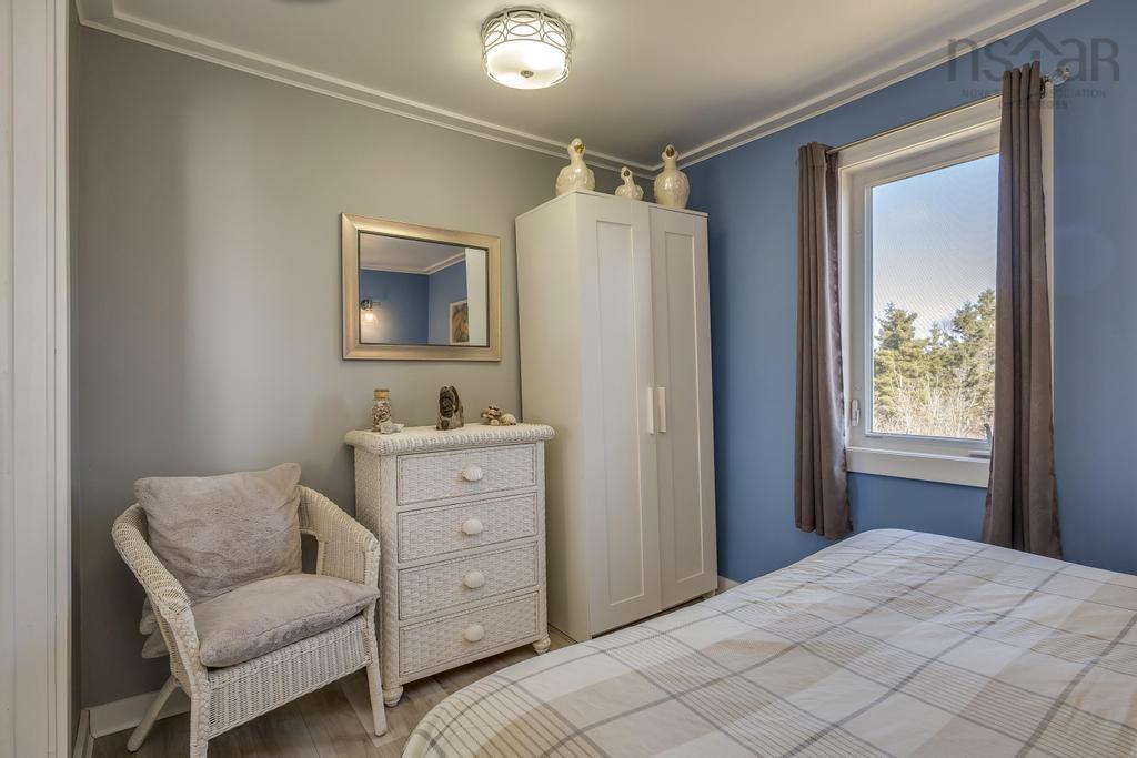 $699,900.00: 19194 Highway 7, Spry Harbour