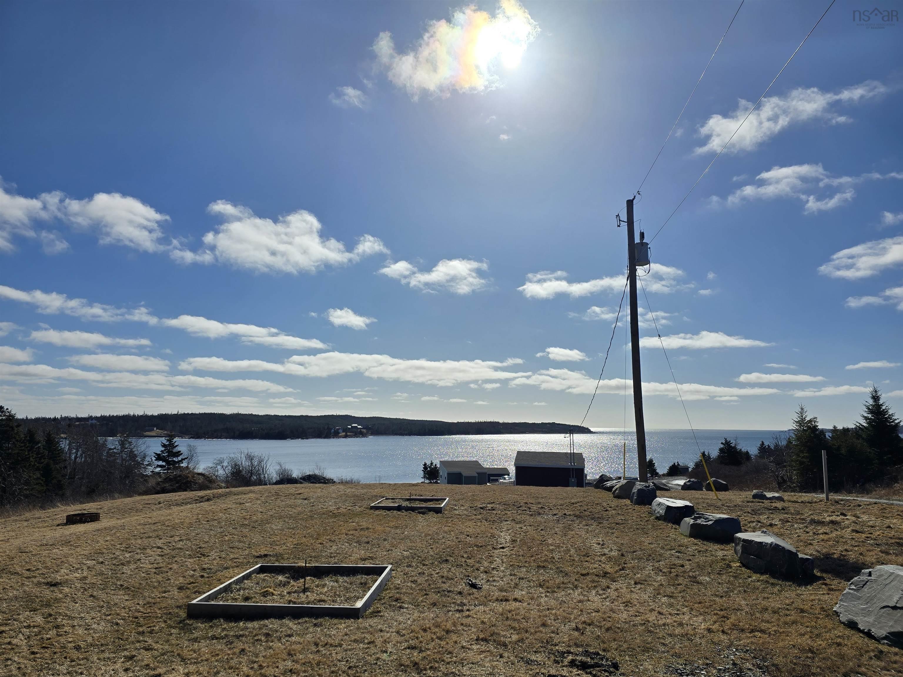 $699,900.00: 19194 Highway 7, Spry Harbour
