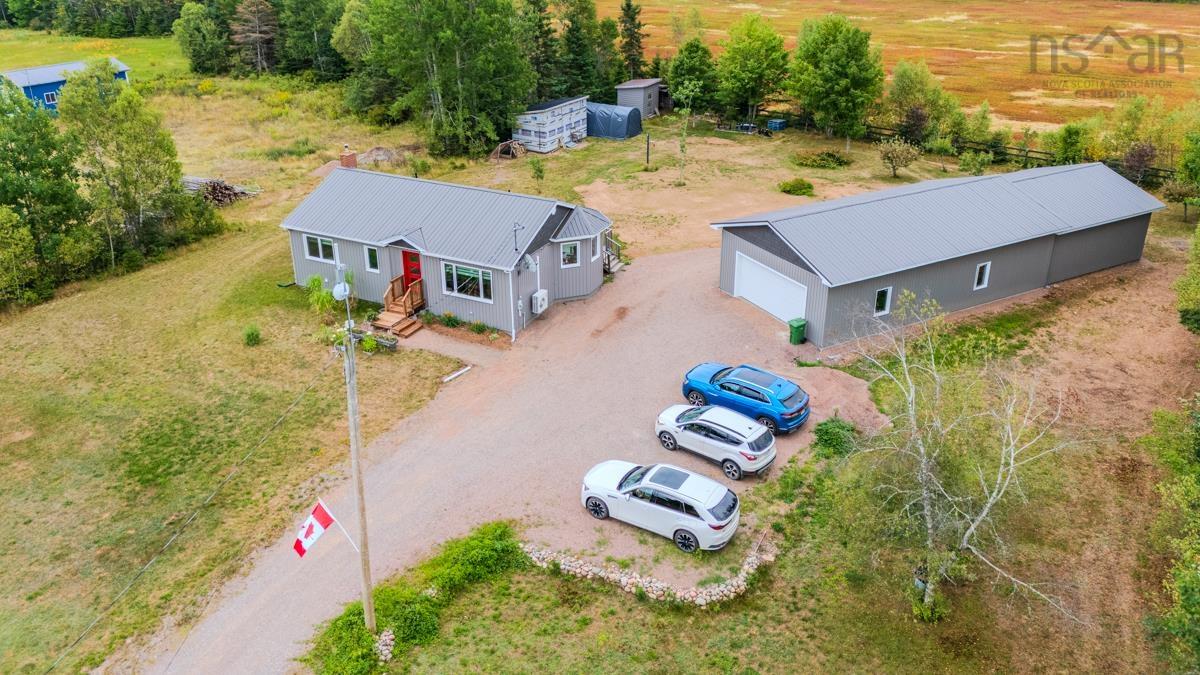 $499,900.00: 7048 HIGHWAY 2, Portapique