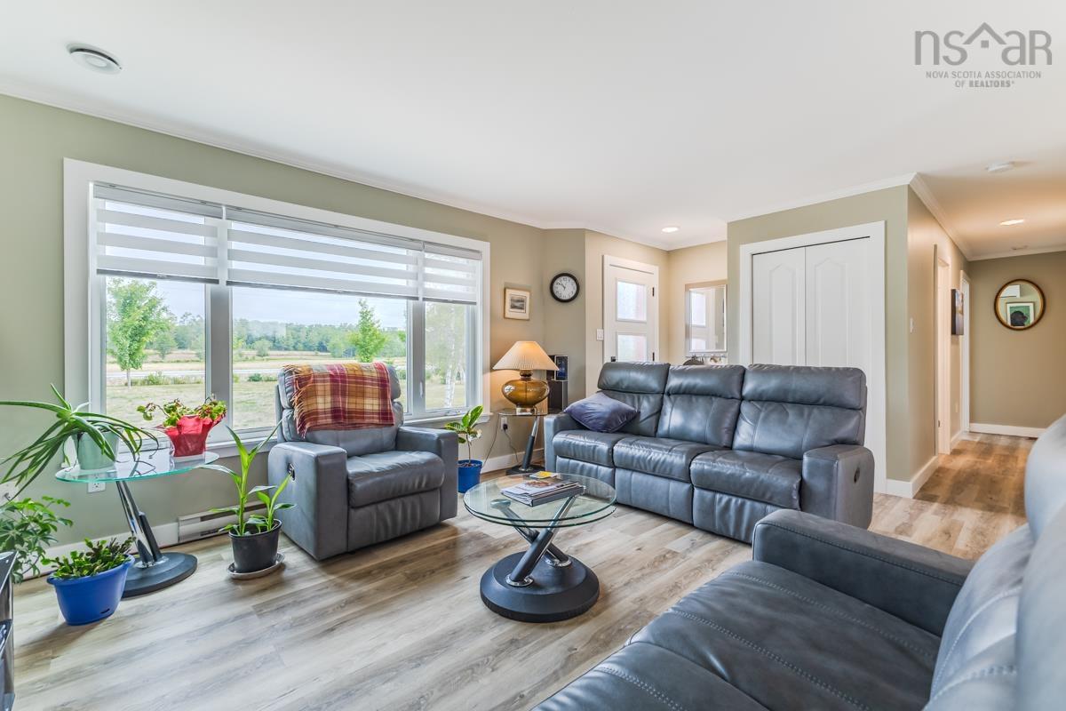 $499,900.00: 7048 HIGHWAY 2, Portapique