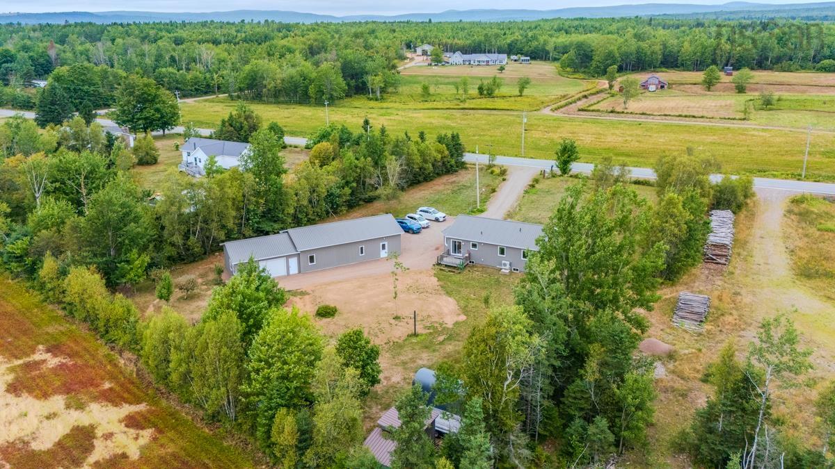 $499,900.00: 7048 HIGHWAY 2, Portapique