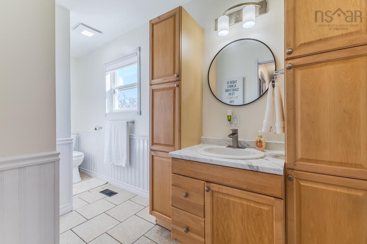 $339,900.00: 324 VALLEY Road, Westchester Station