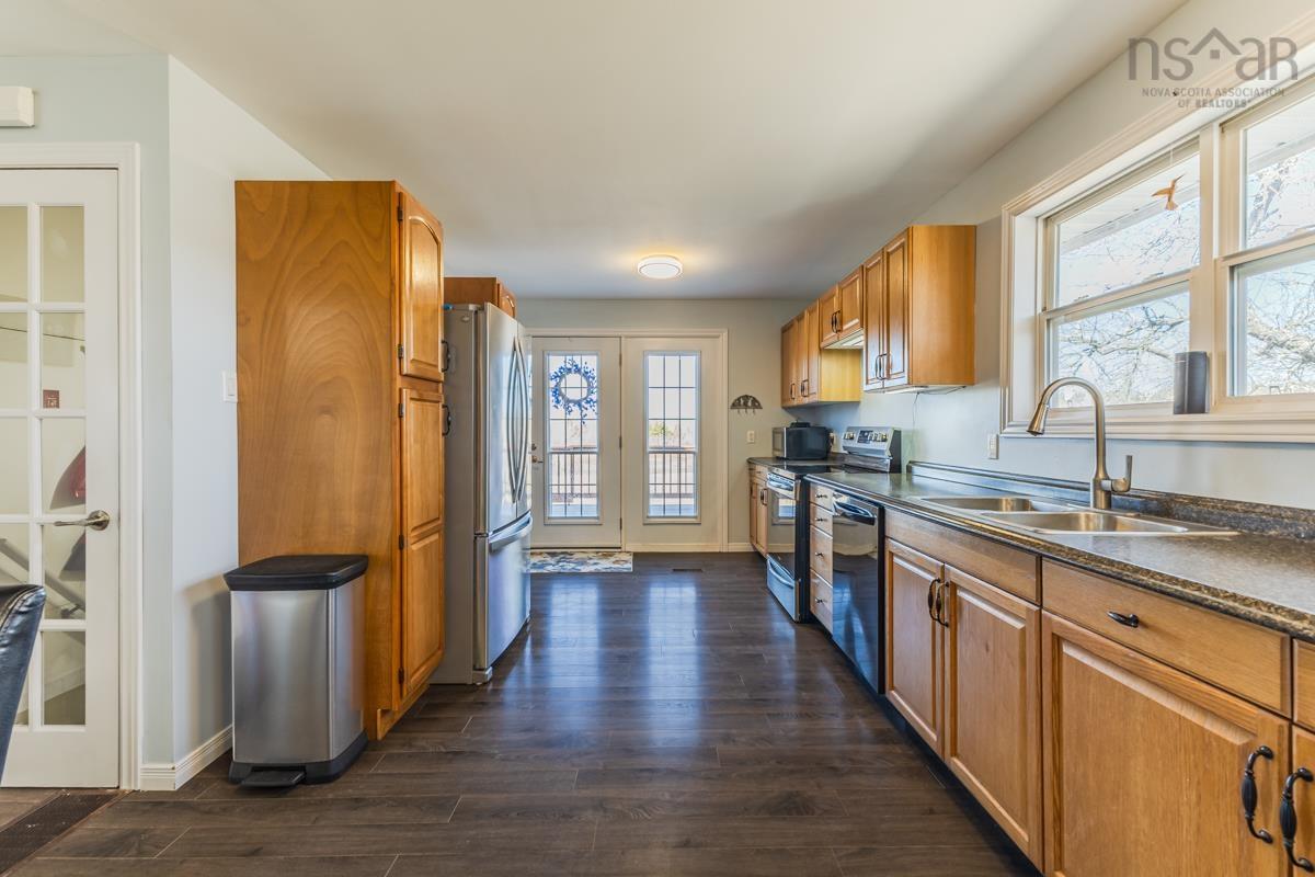$339,900.00: 324 VALLEY Road, Westchester Station